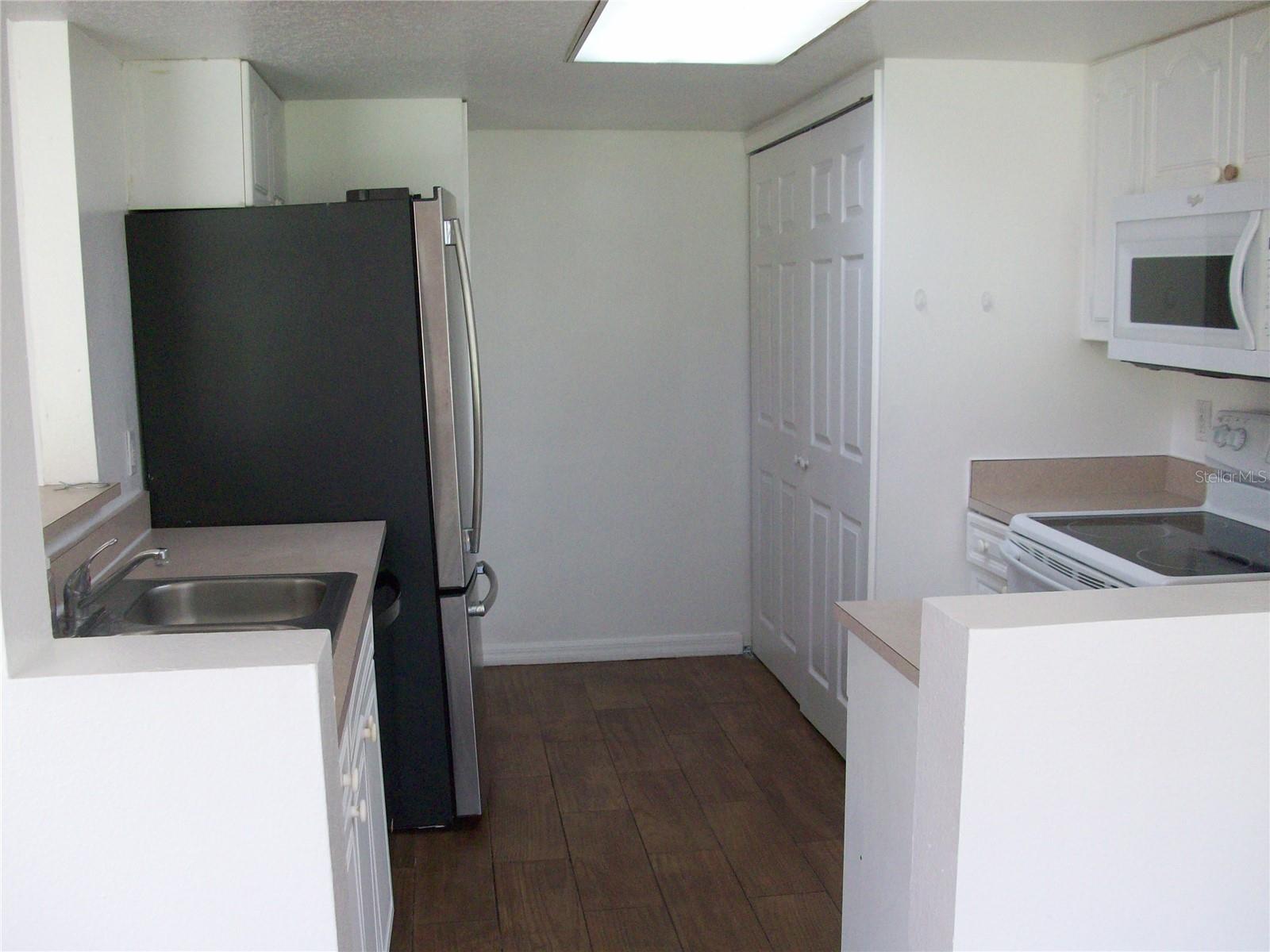 511 Coconut Palm Way, FL