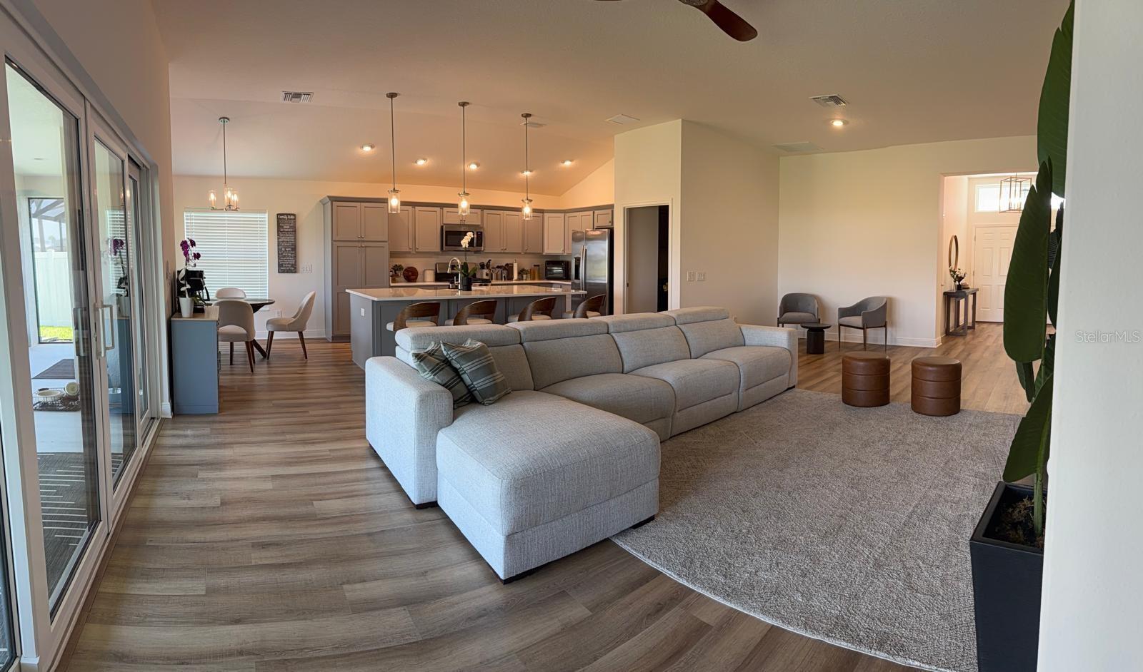 2655 Cleveland Place, FL