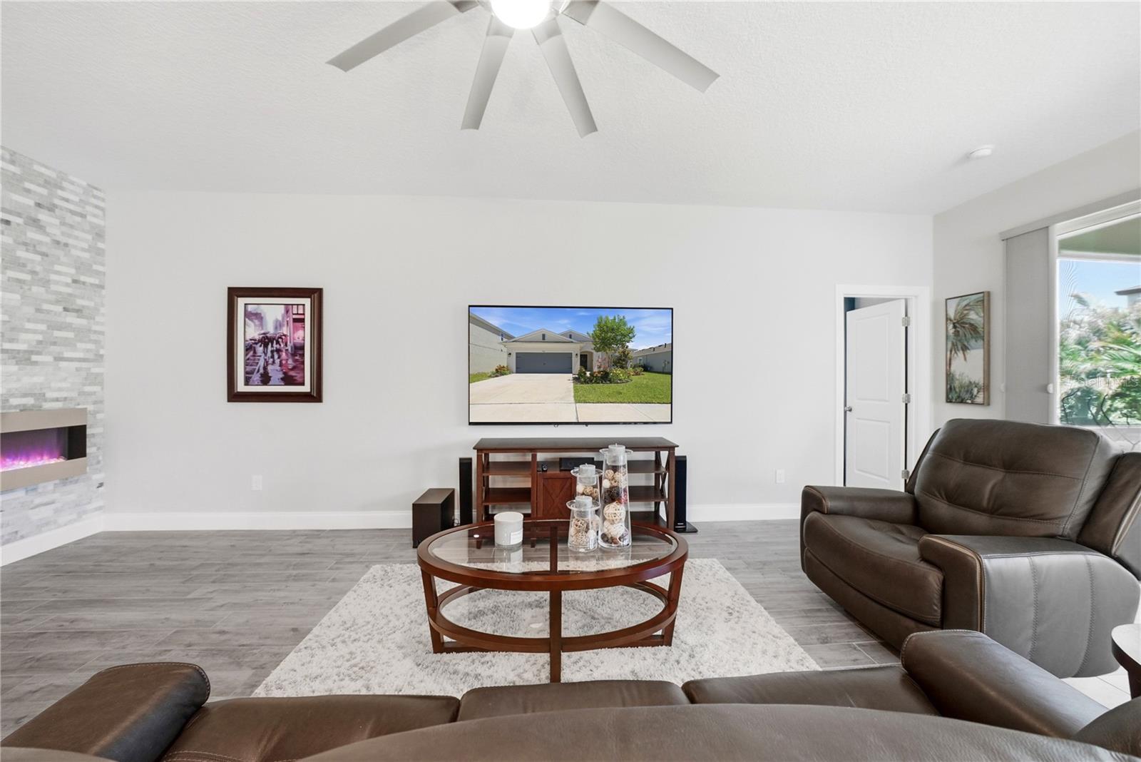 5521 Limelight Drive, FL