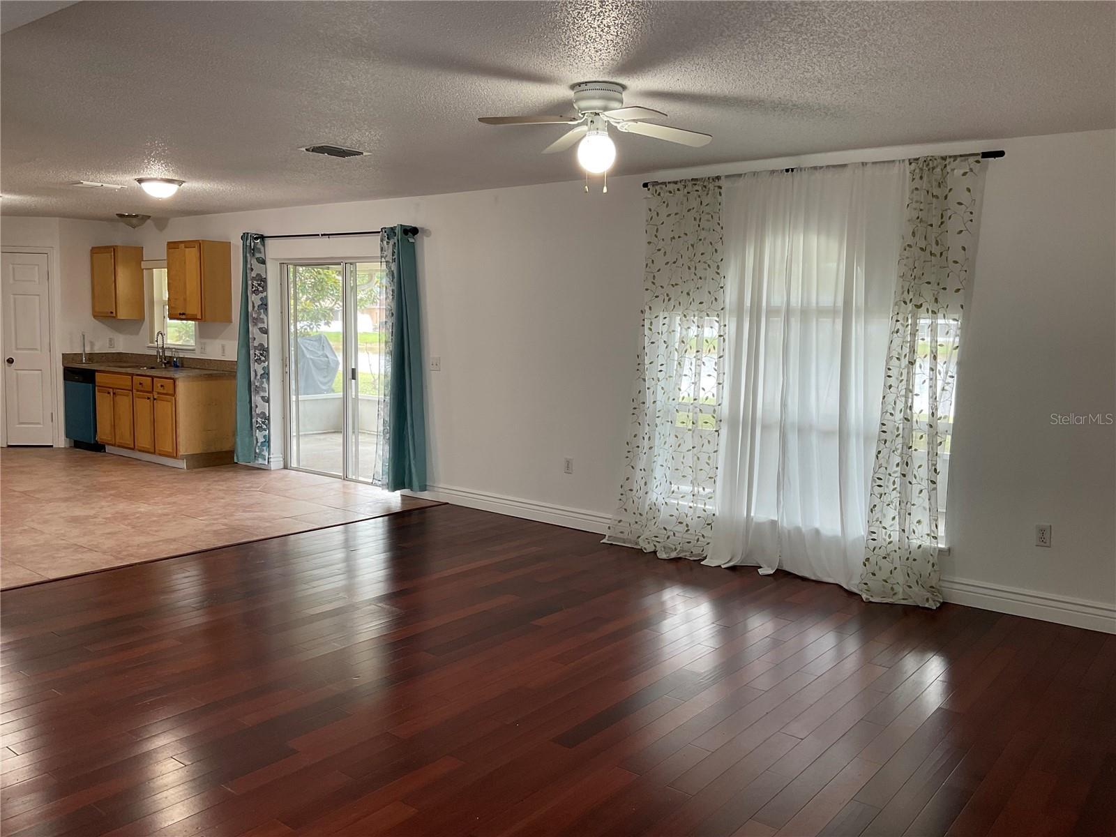 10318 Laxton Street, FL