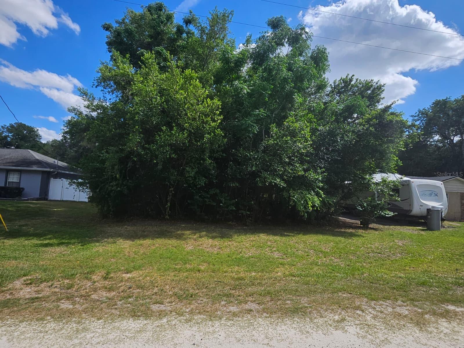 140th Lane, FL