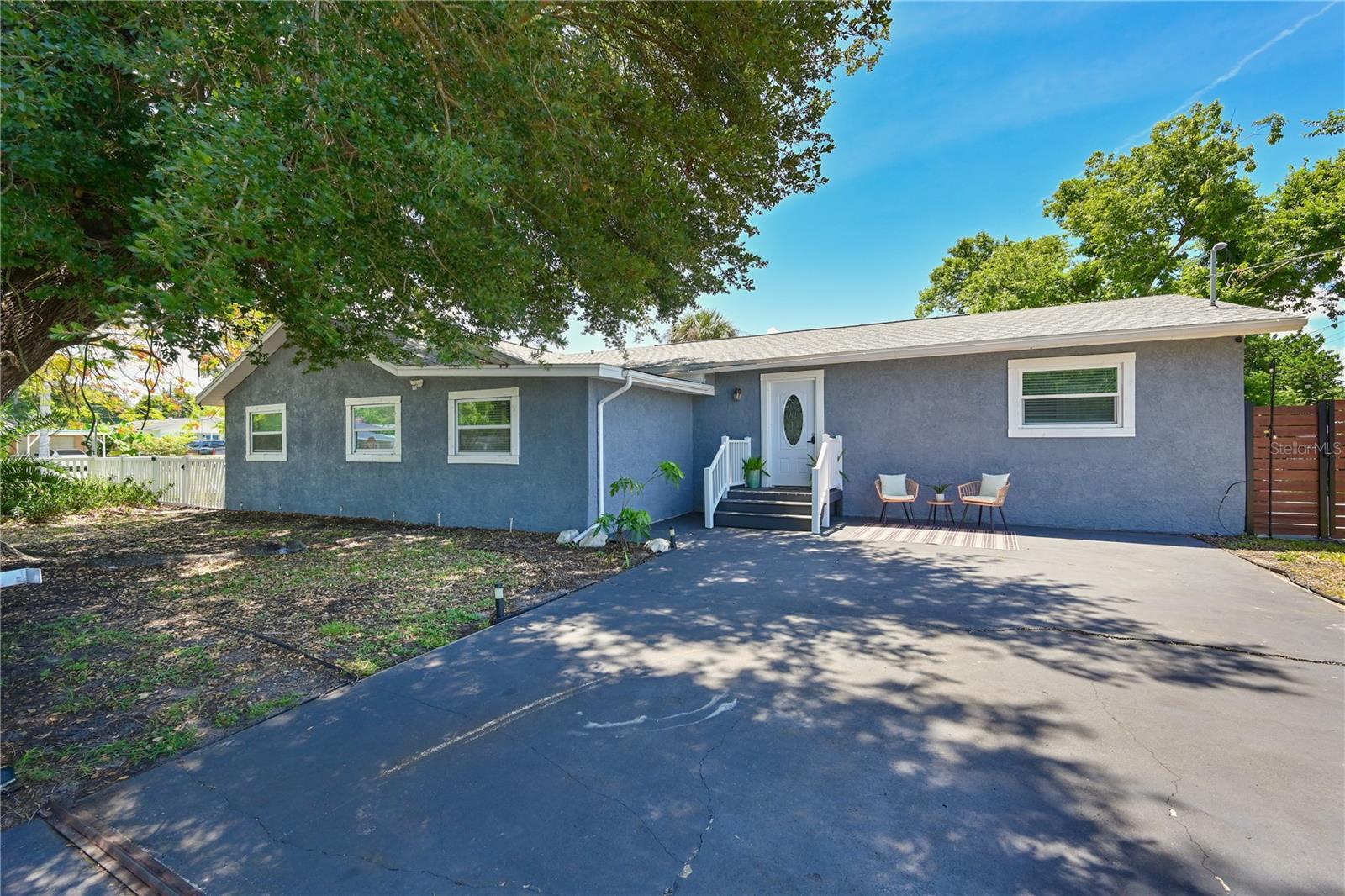 1423 12th Avenue, FL