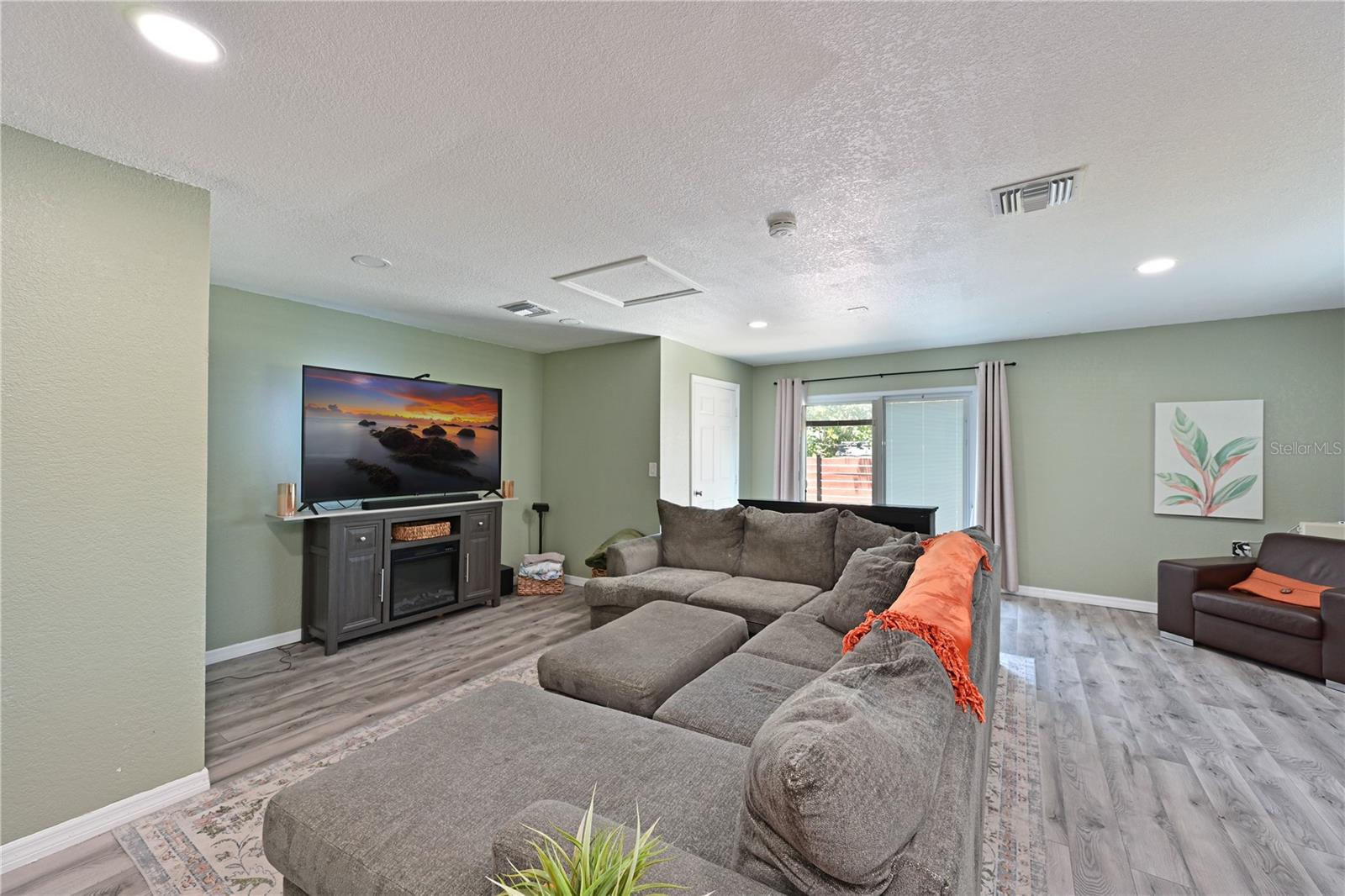 1423 12th Avenue, FL