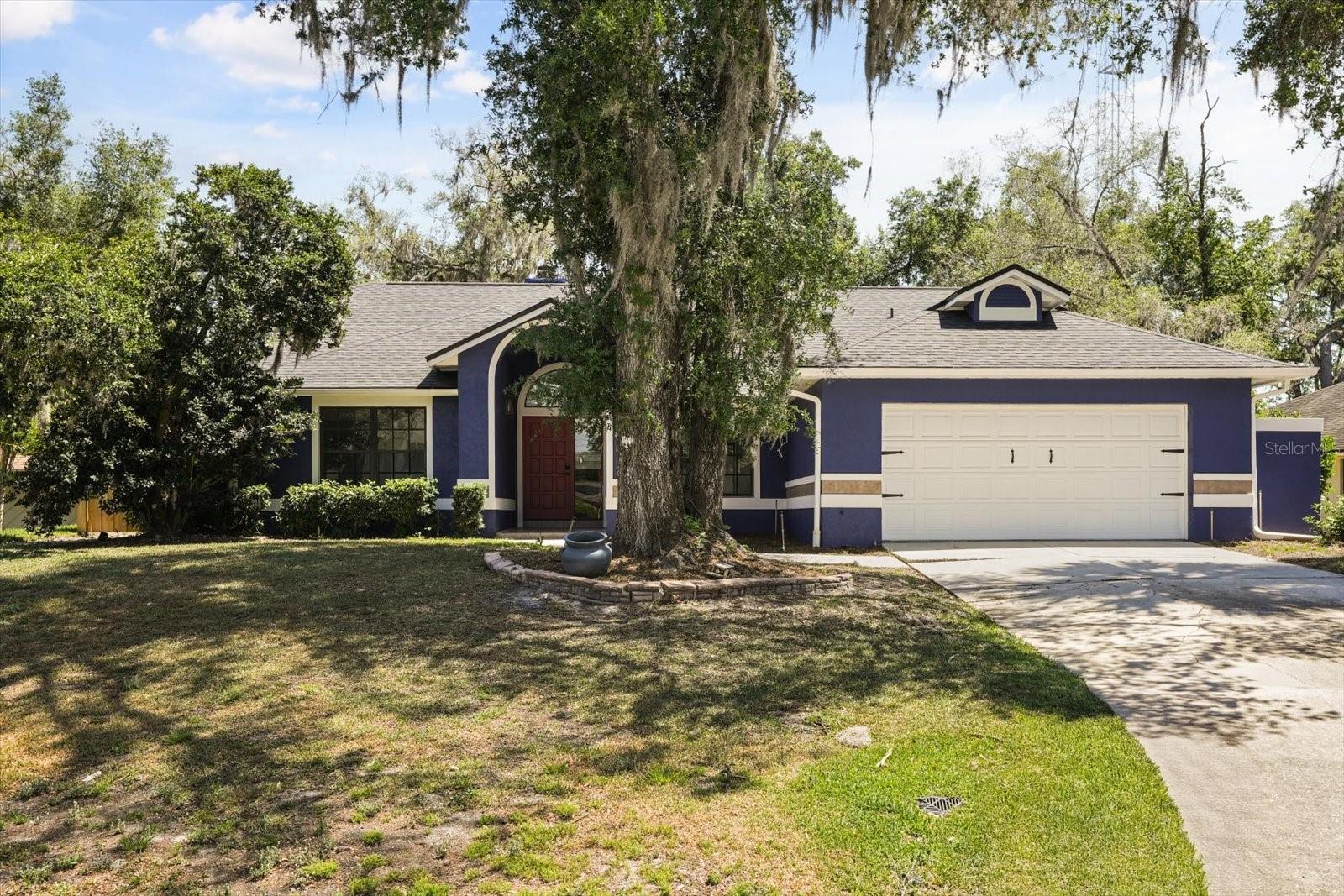 313 Bahia Circle, FL
