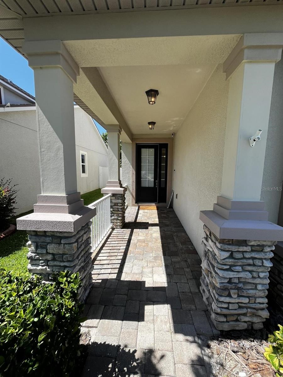 12330 Streambed Drive, FL