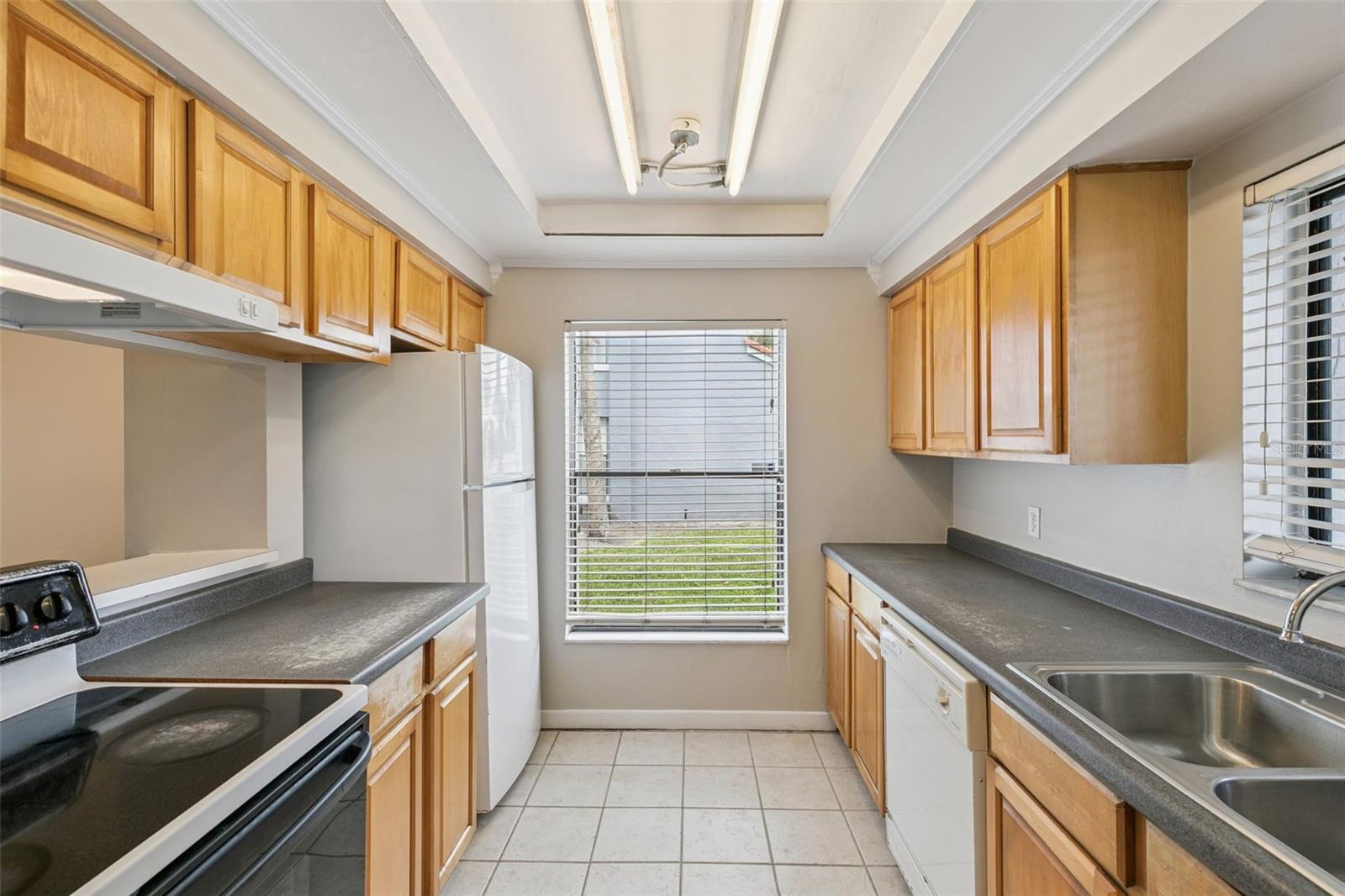 4836 Marks Terrace, FL