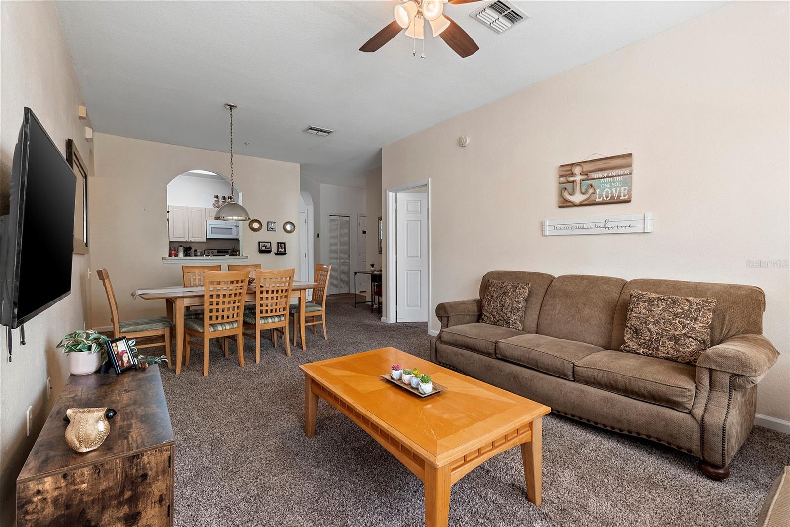 8103 Coconut Palm Way, FL