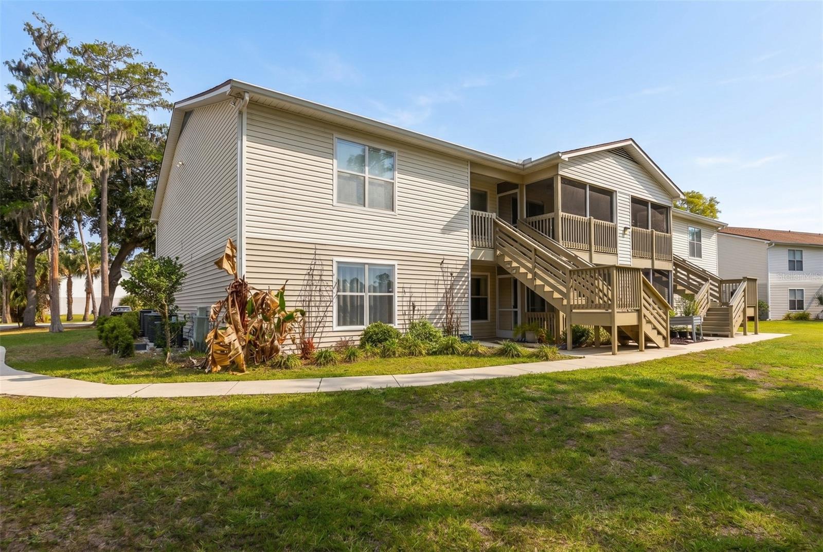 1600 Big Tree Road, FL