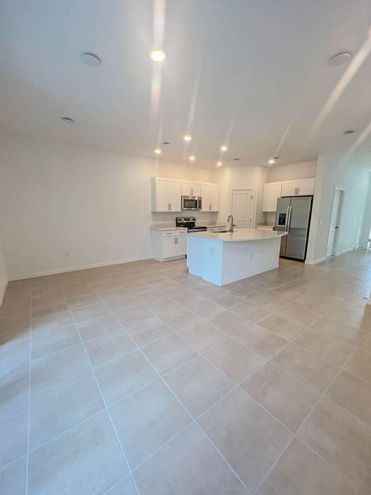3639 Davenport Creek Court, FL