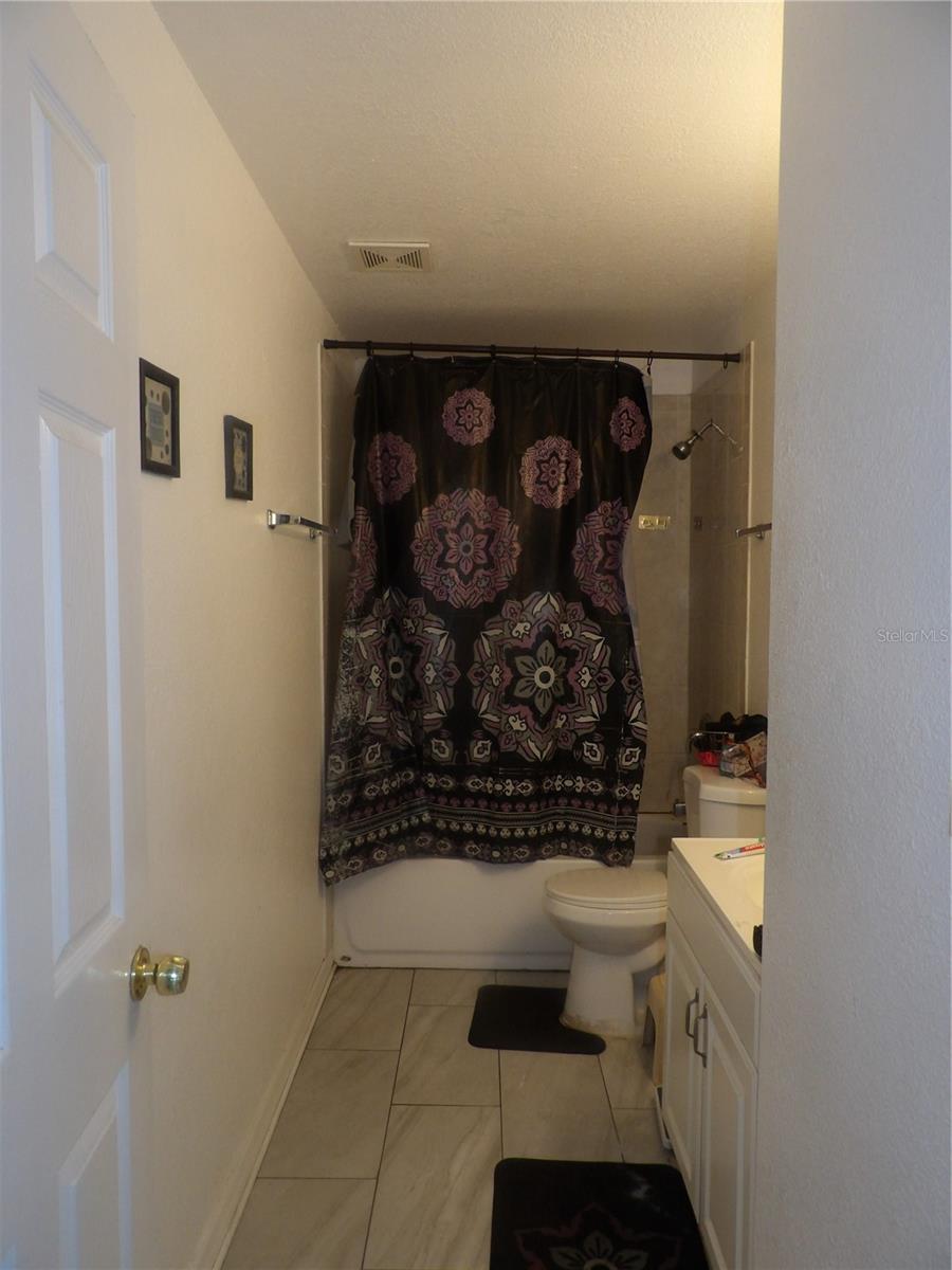 216 10th Street, FL
