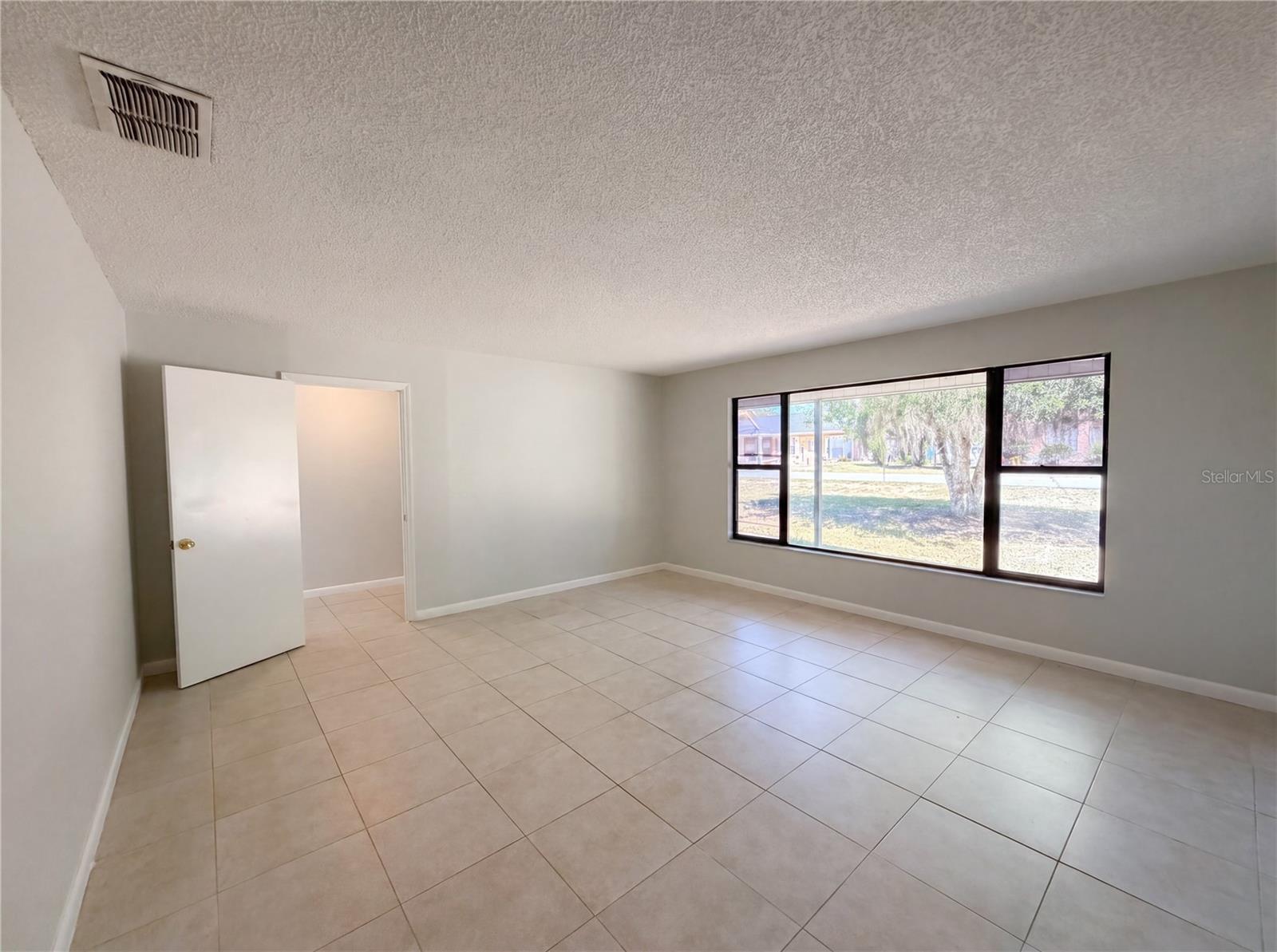 543 Silver Course Circle, FL