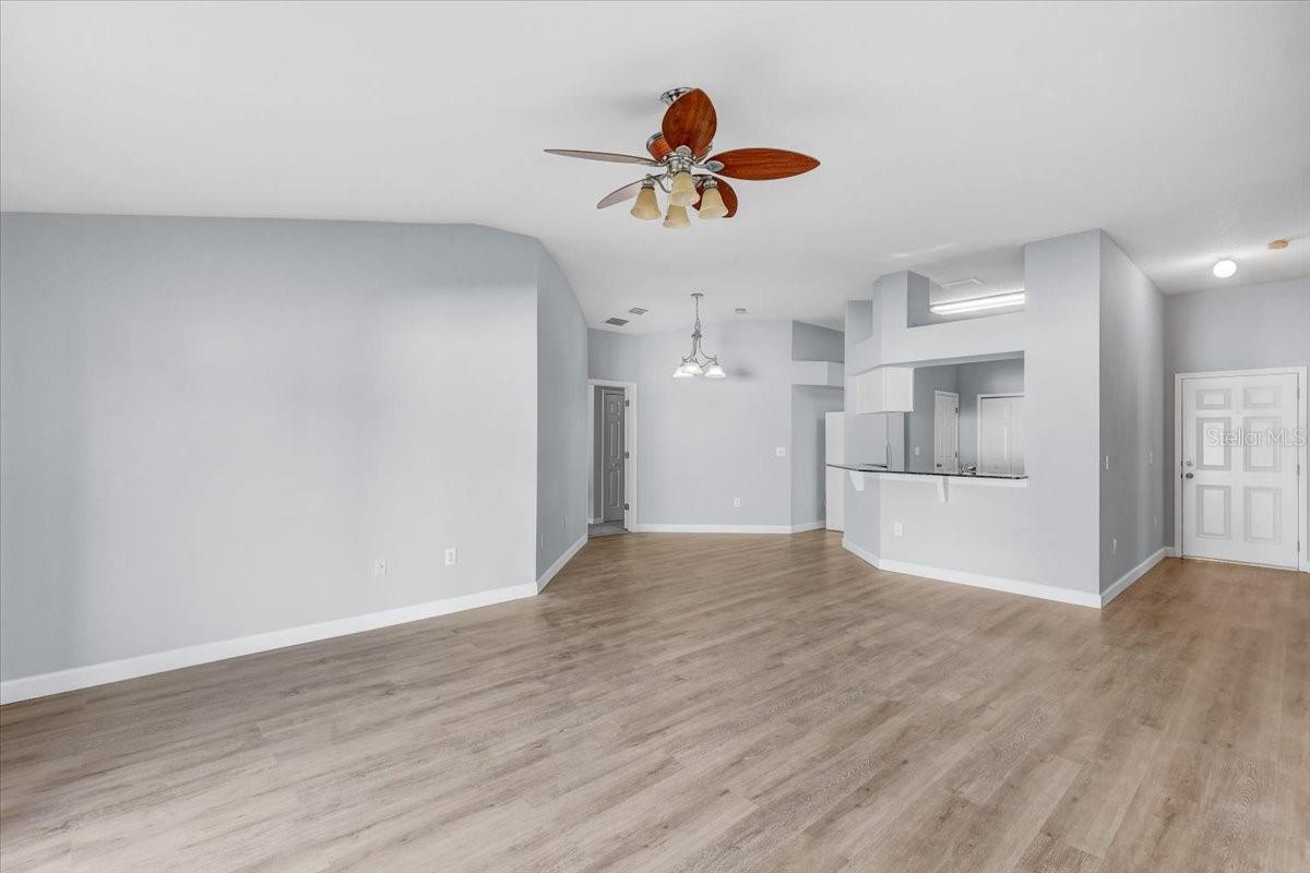 2614 Queen Alberta Drive, FL