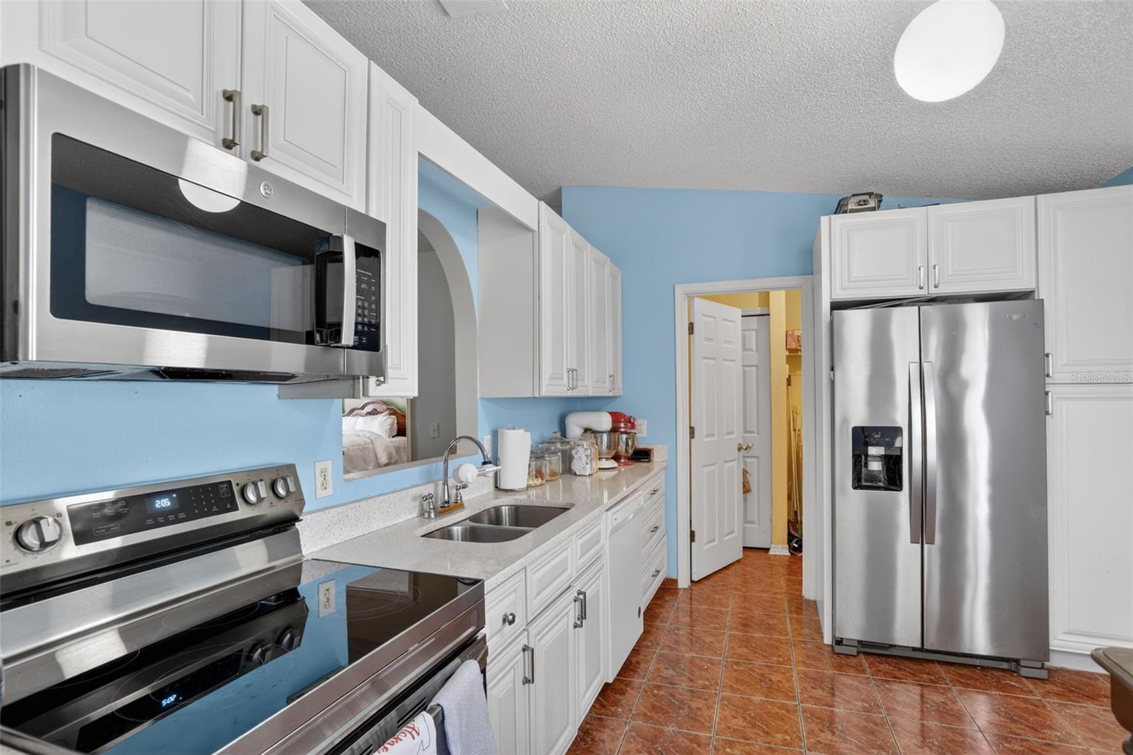 6820 Pomeroy Circle, FL