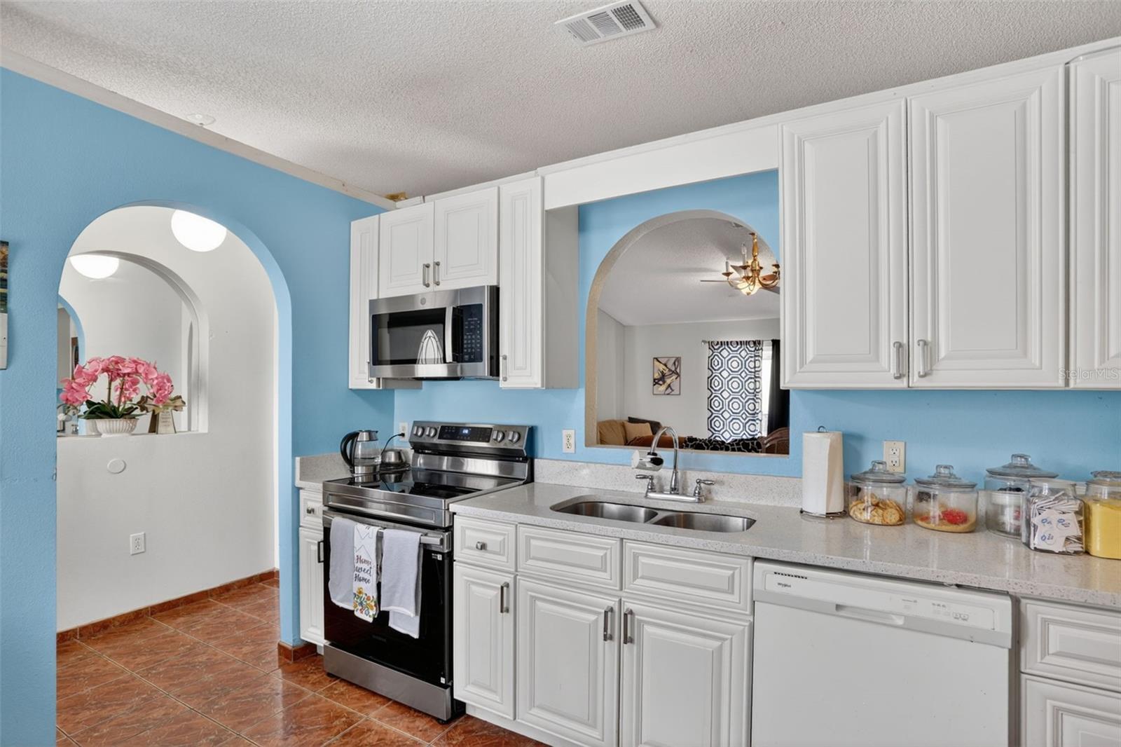 6820 Pomeroy Circle, FL