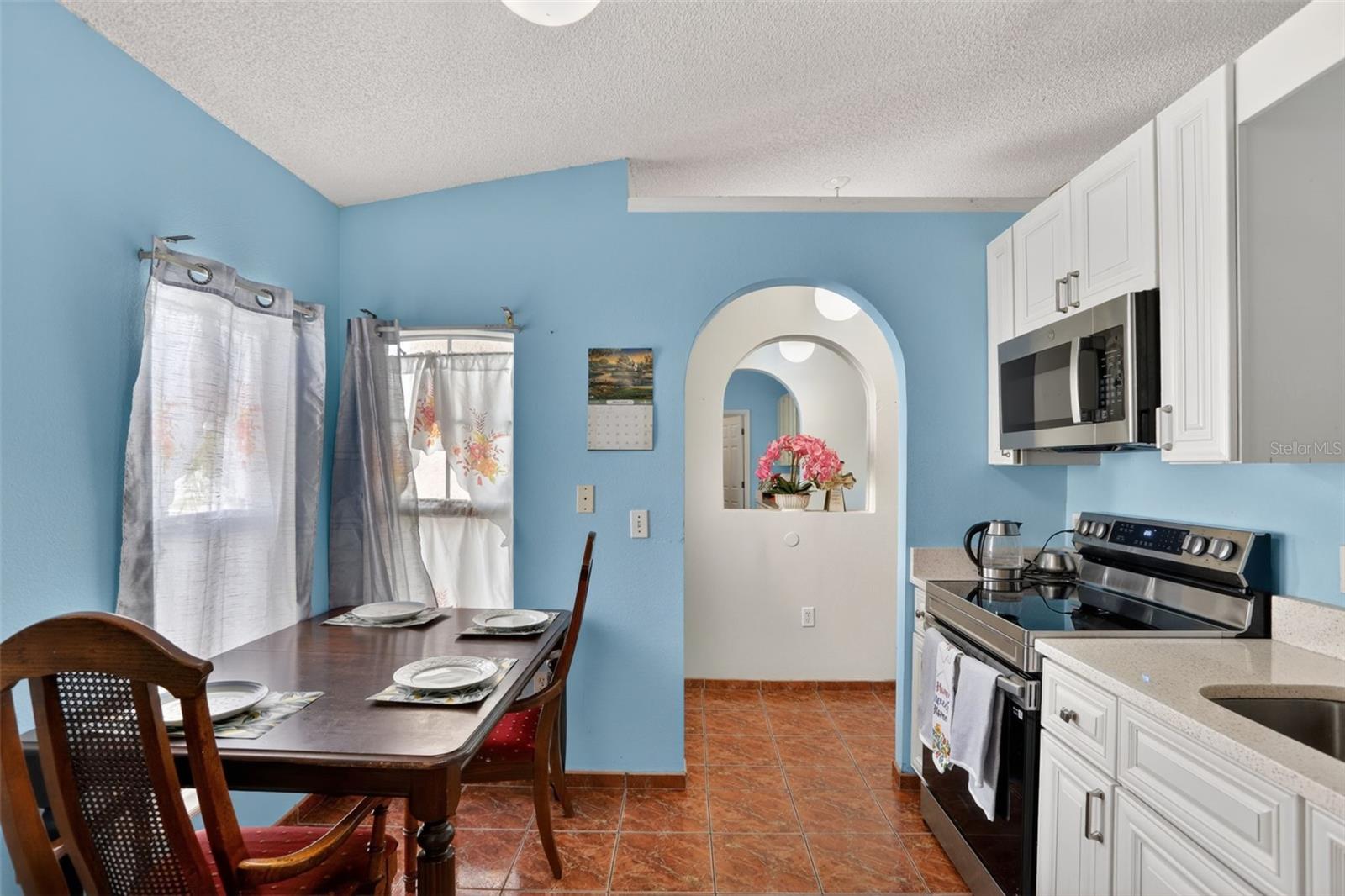 6820 Pomeroy Circle, FL