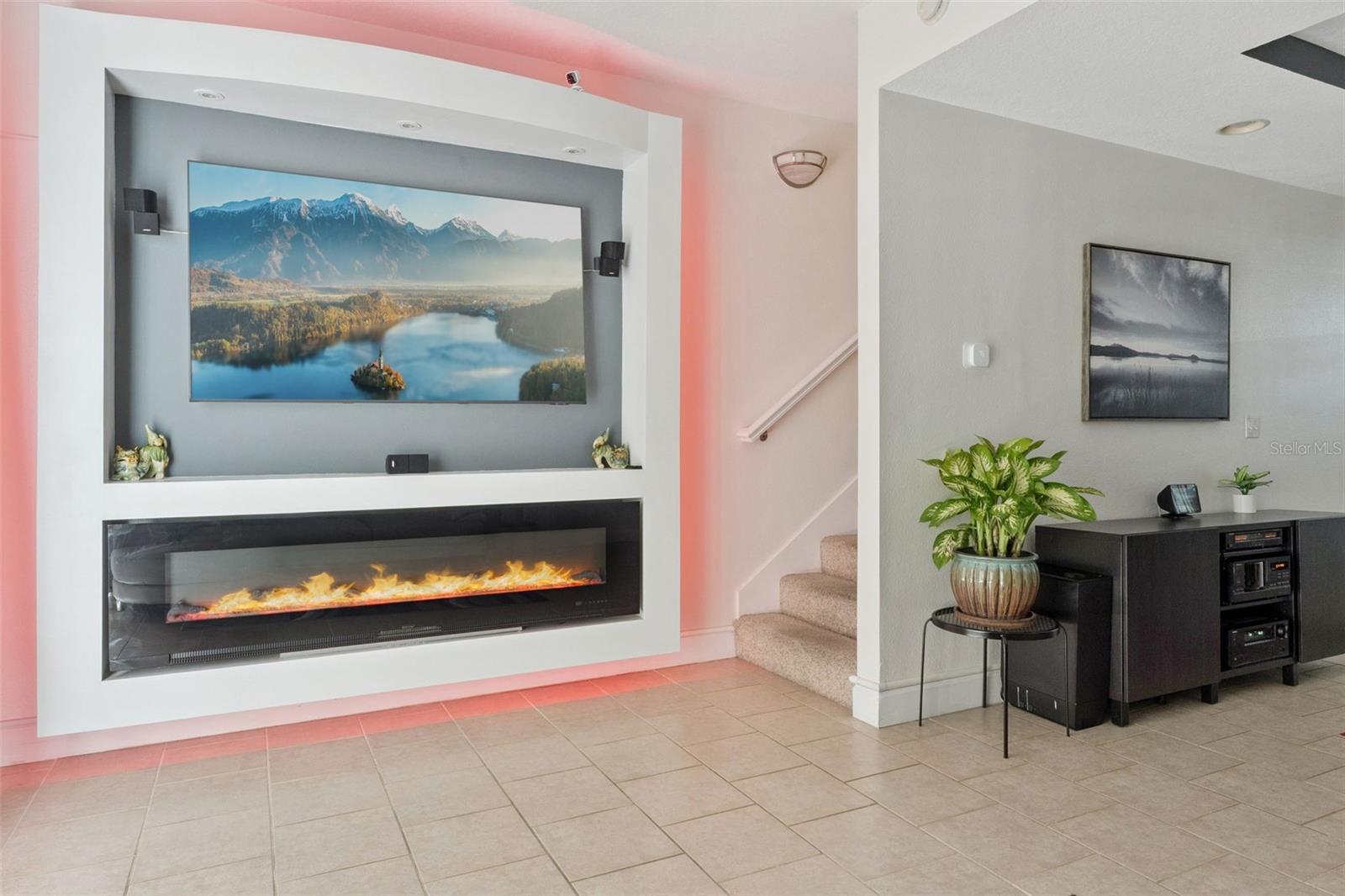 607 Fairmont Place, FL