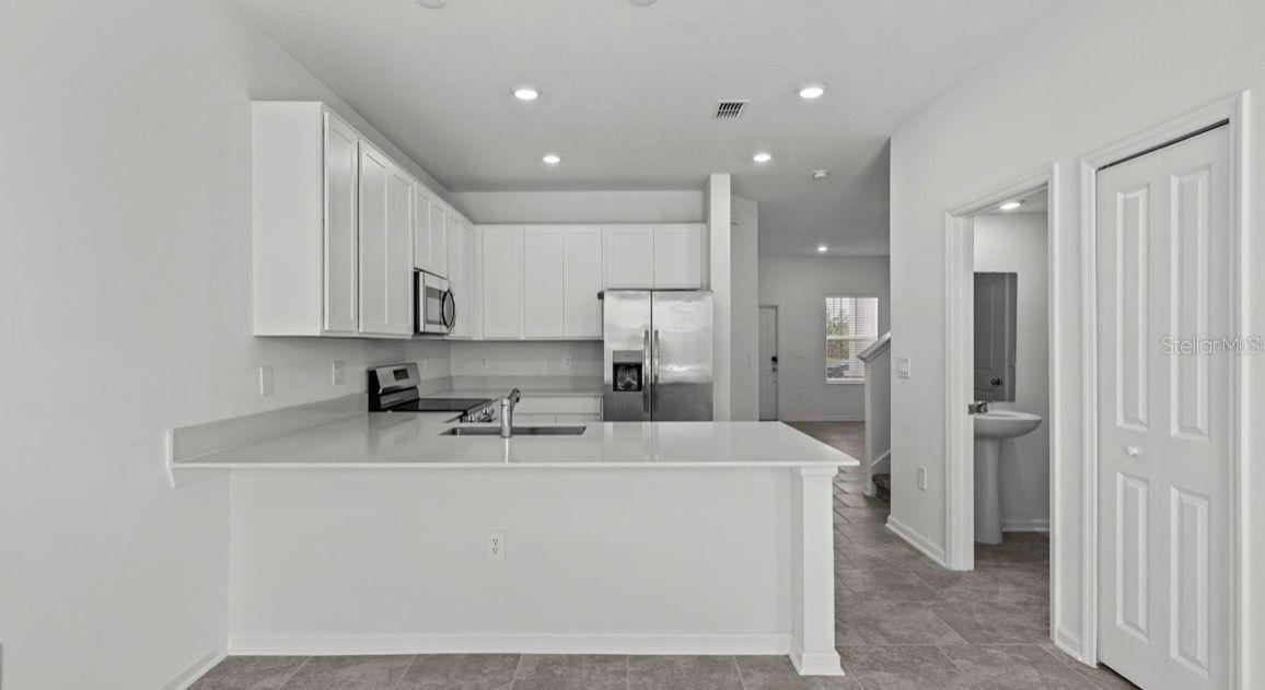 3302 Laurent Loop, FL