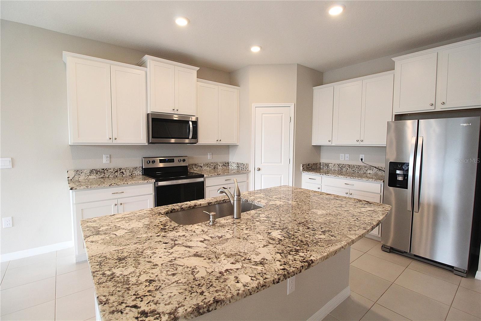 511 158th Street, FL