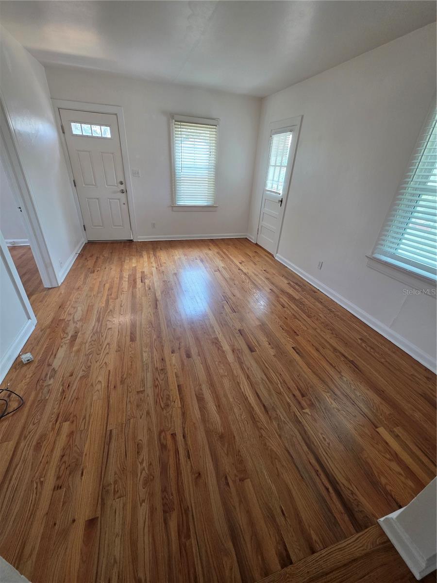 807 Thornton Avenue, FL