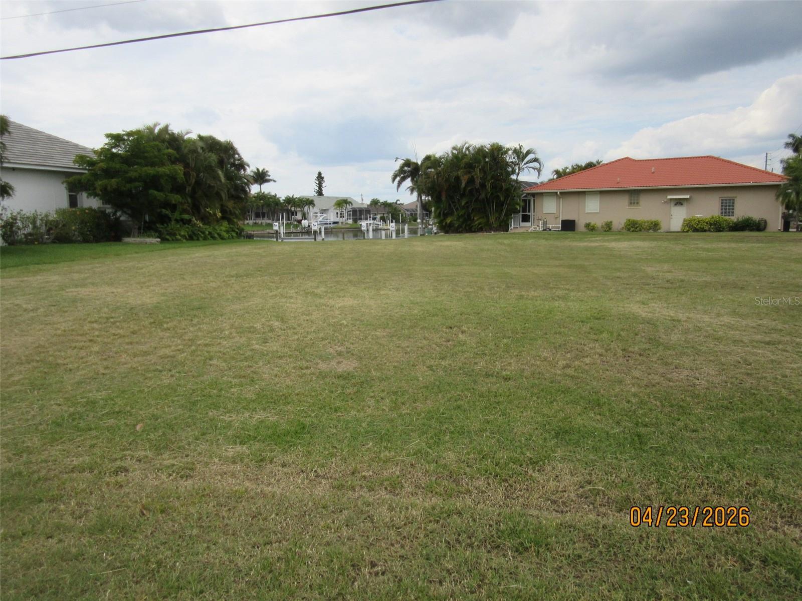 562 Monaco Drive, FL