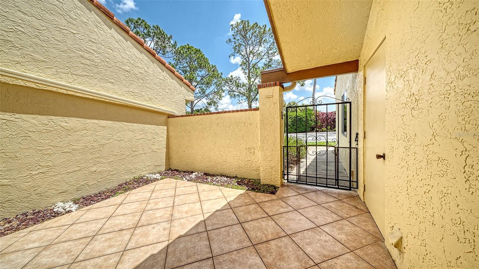 5294 Huntingwood Court, FL