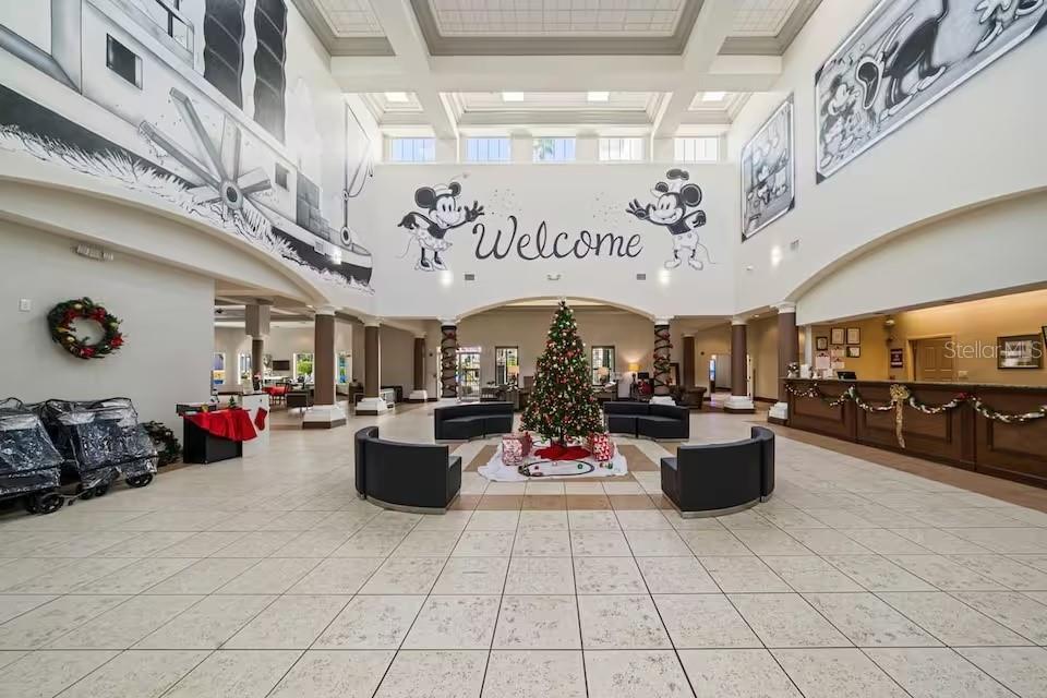 8303 Palm Parkway, FL