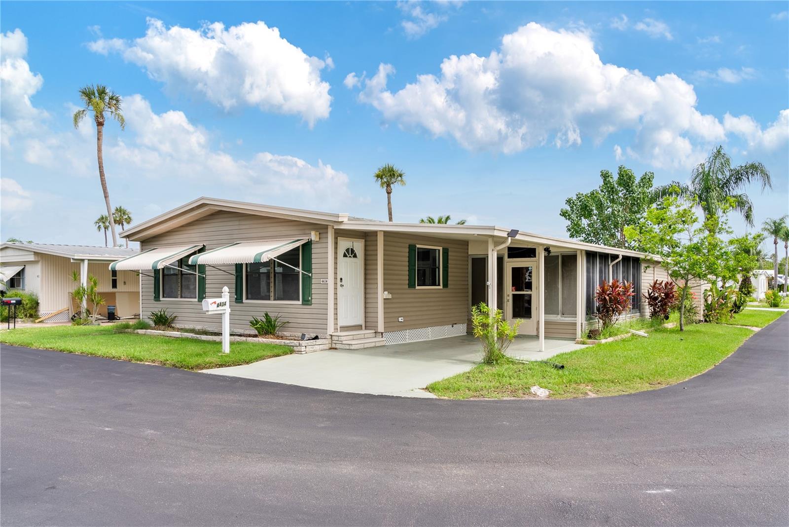 4434 Tucker Square, FL