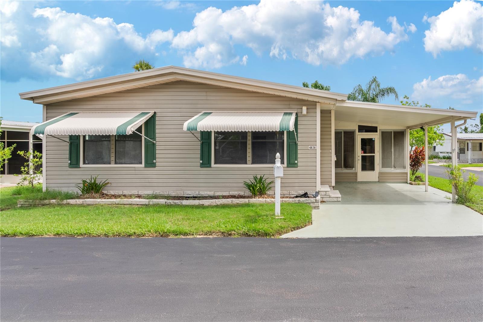 4434 Tucker Square, FL