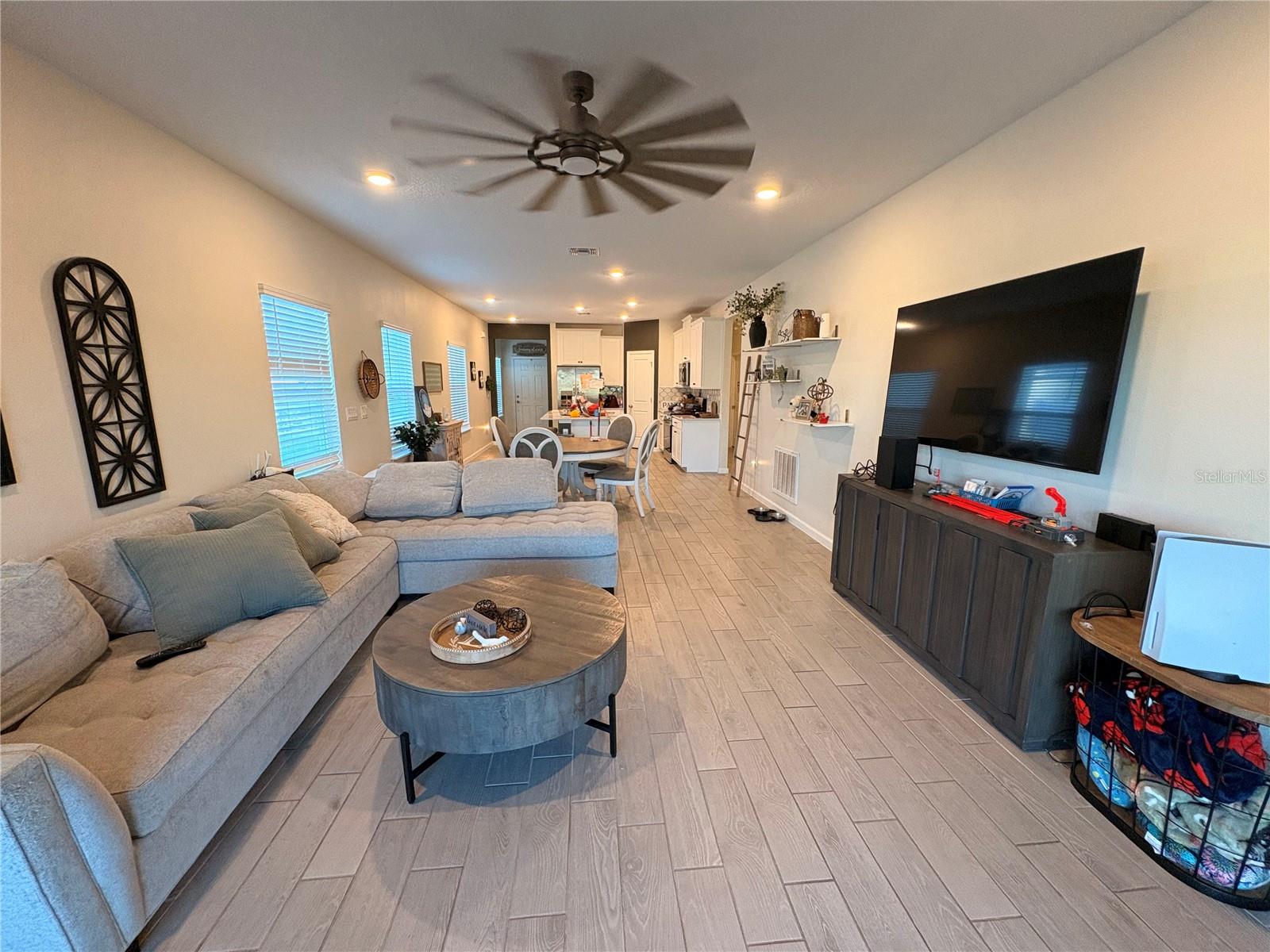 1525 44th Court Road, FL