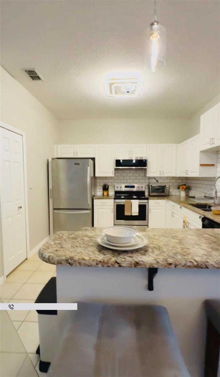 3107 Sun Lake Court, FL