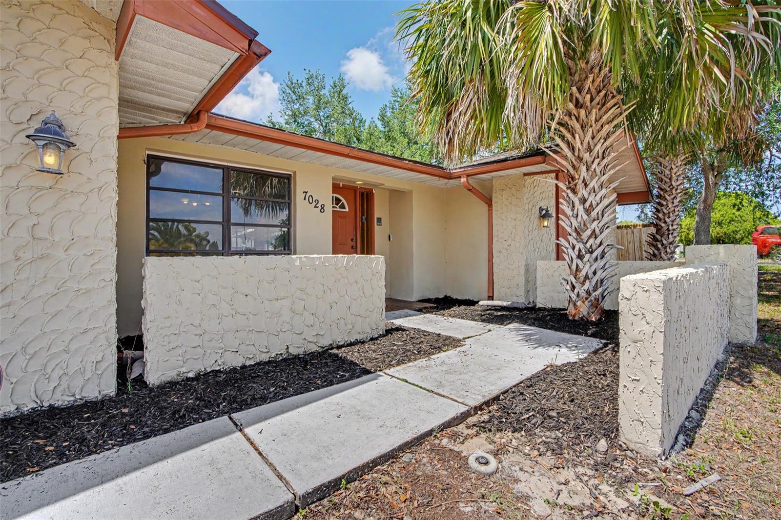 7028 Fernleaf Court, FL