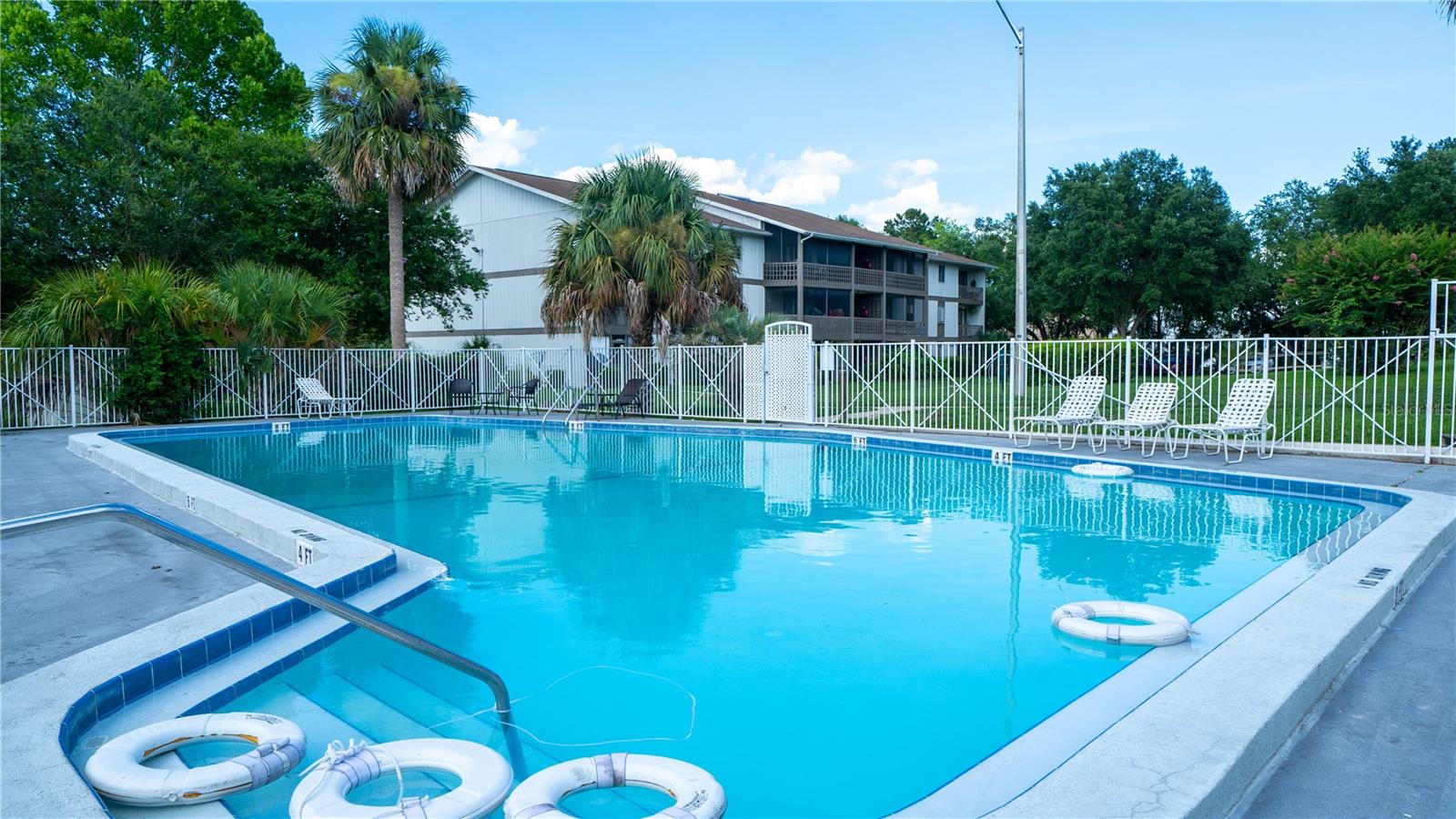GAINESVILLE, FL