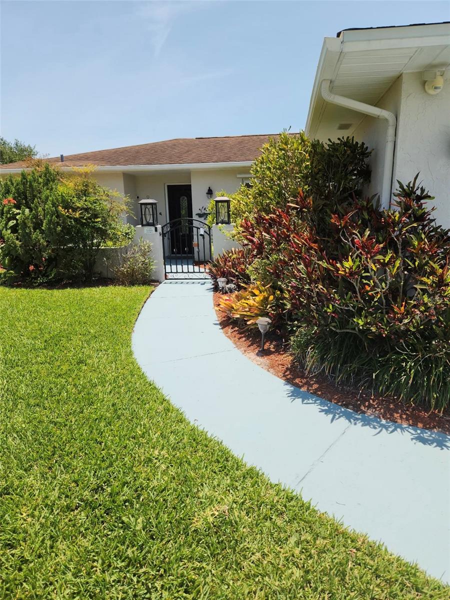 7225 8th Avenue Loop, FL