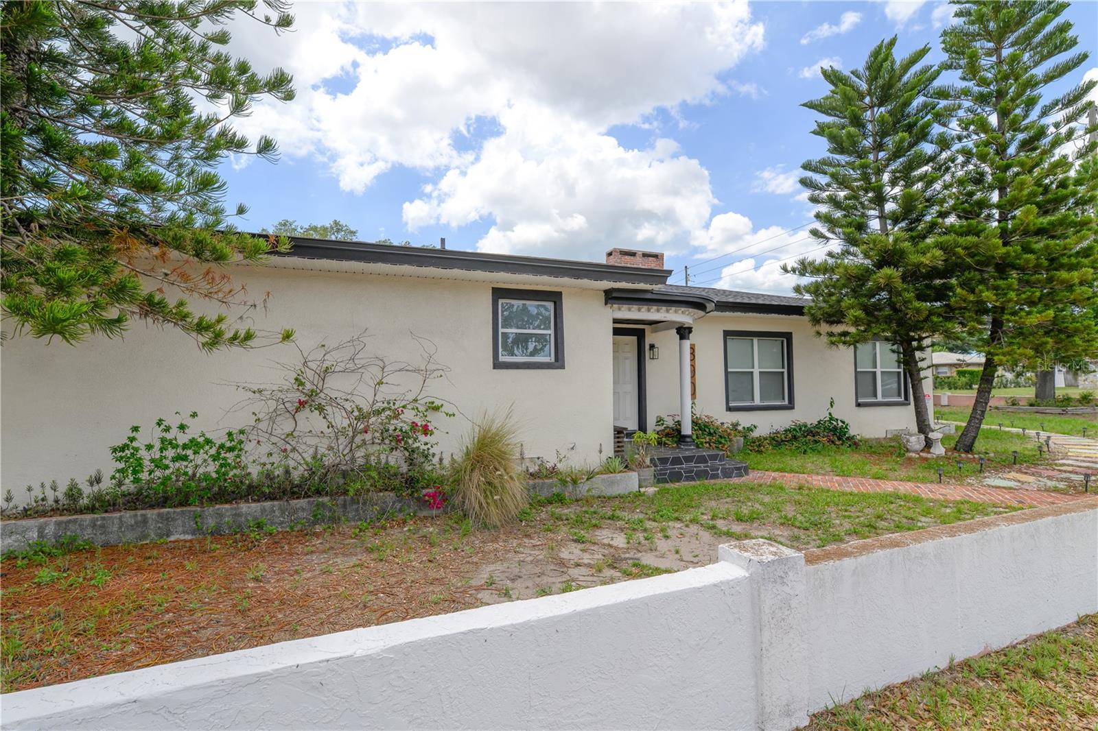 800 Keene Road, FL
