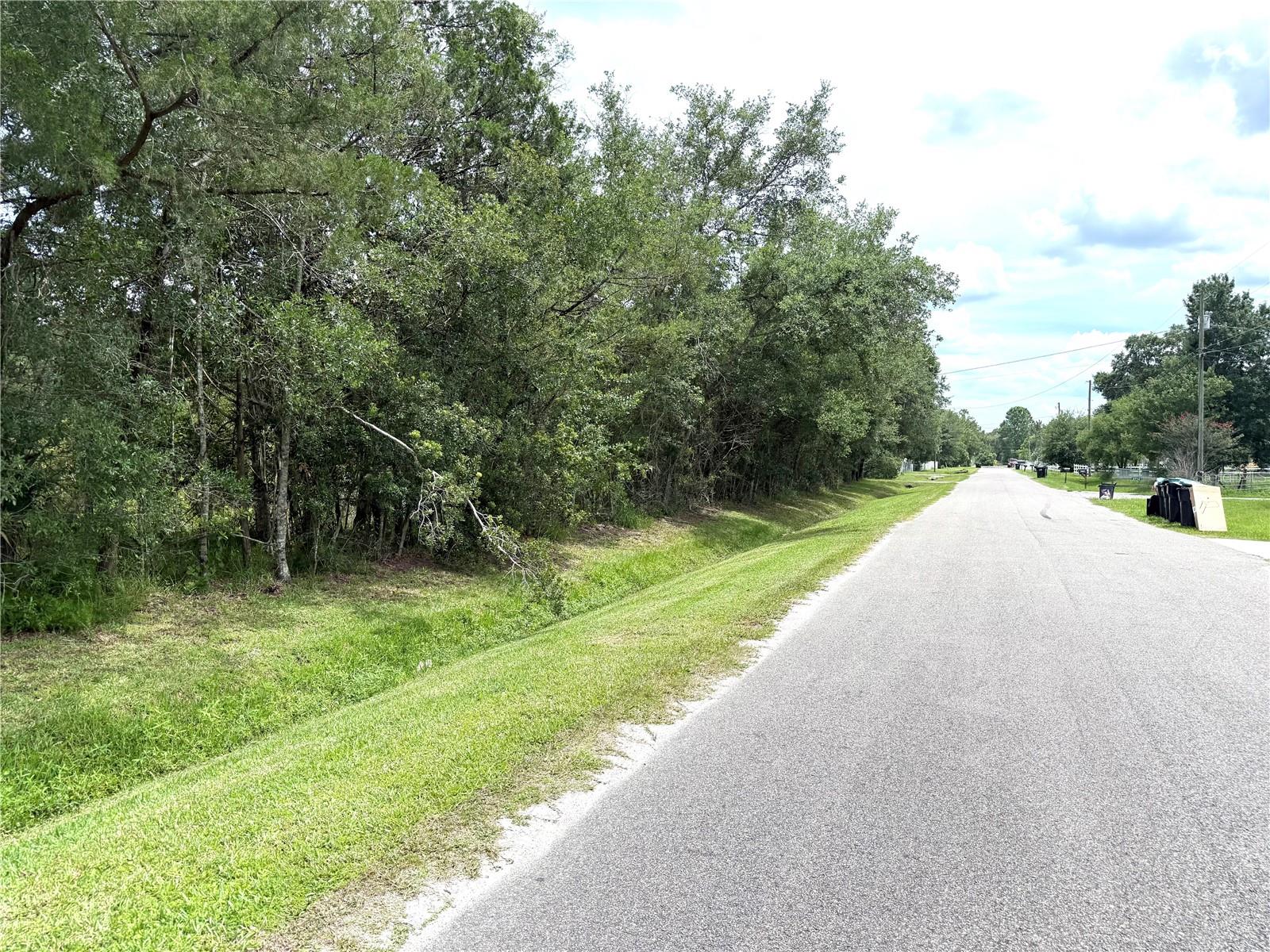2731 8th Street, FL