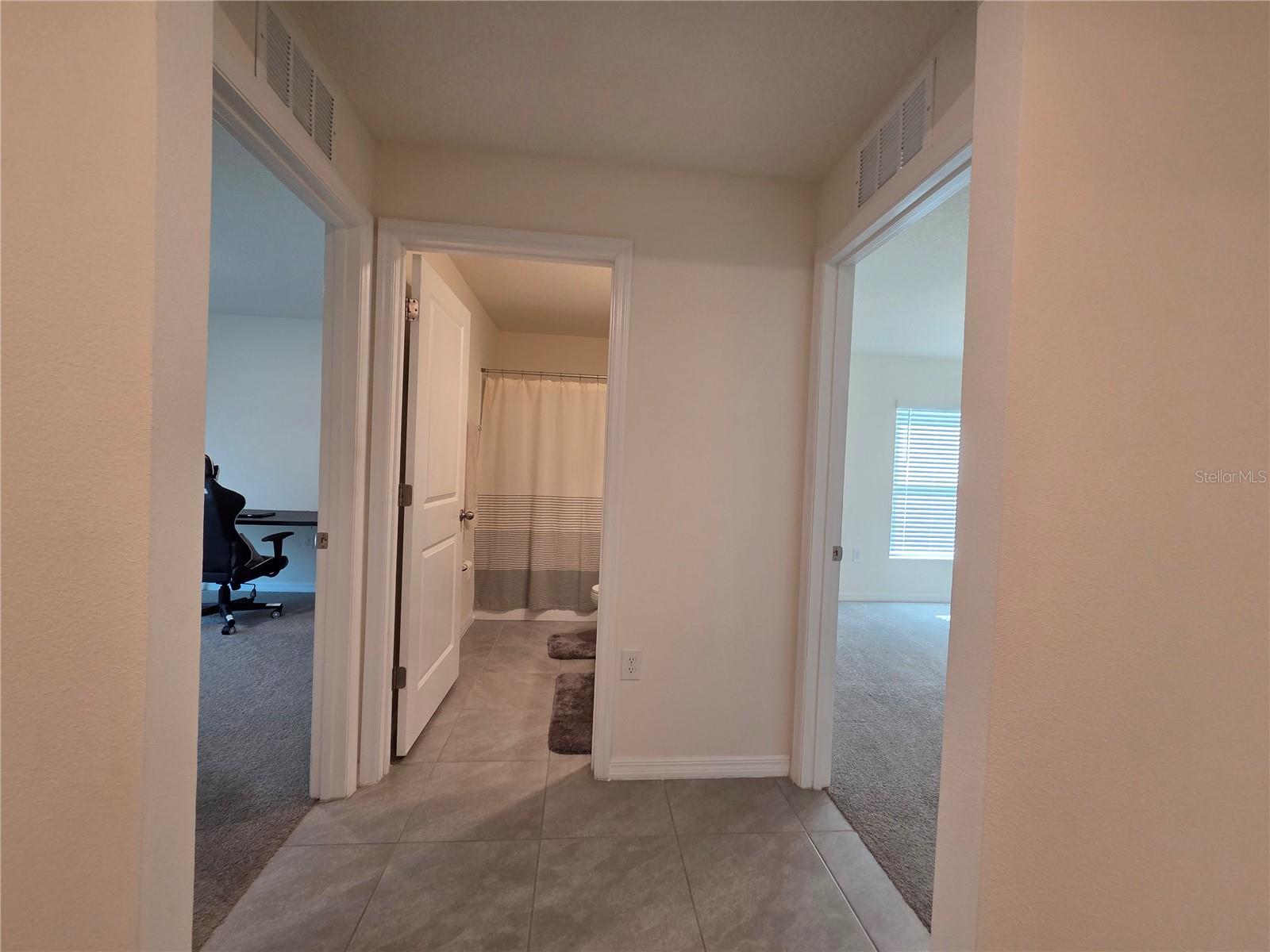 4446 Bayridge Court, FL