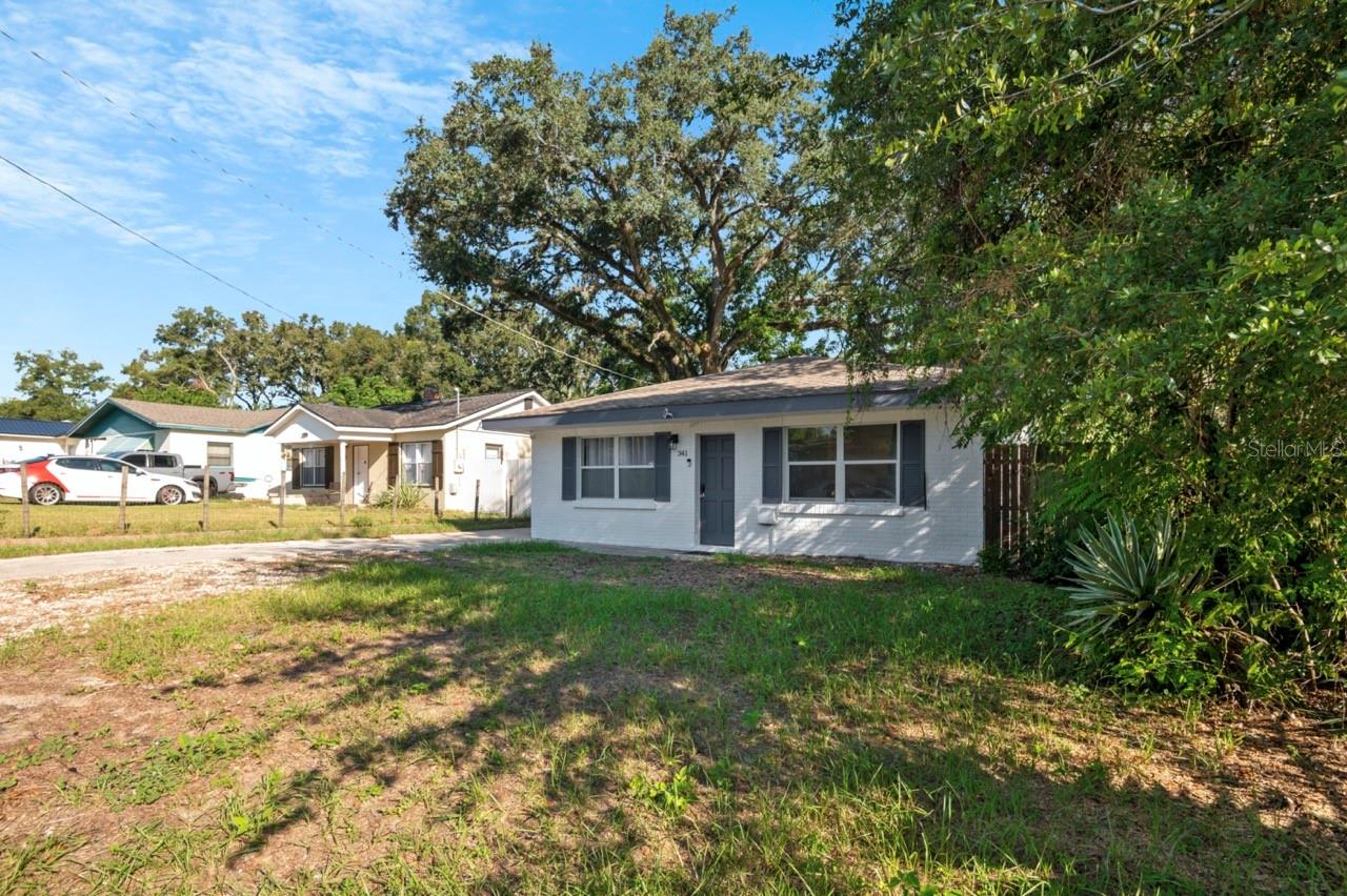 341 Avenue L, FL