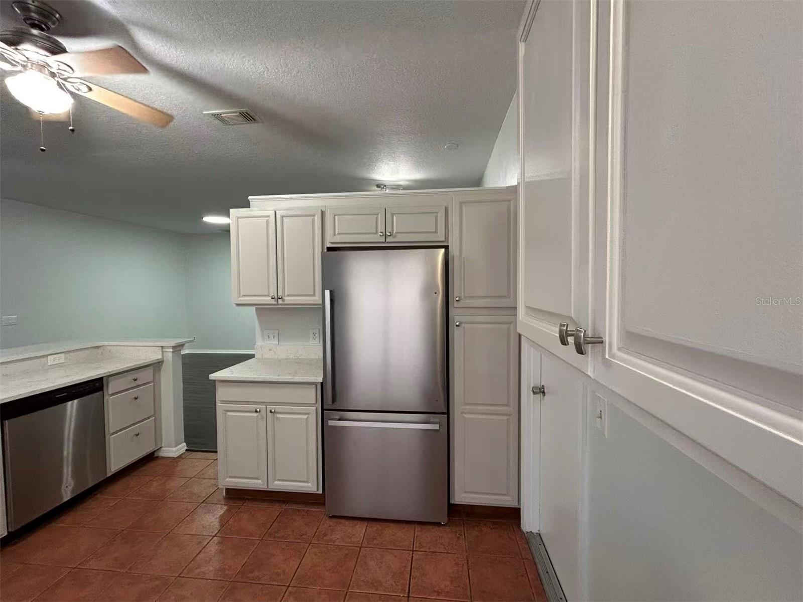 1046 Whittier Circle, FL