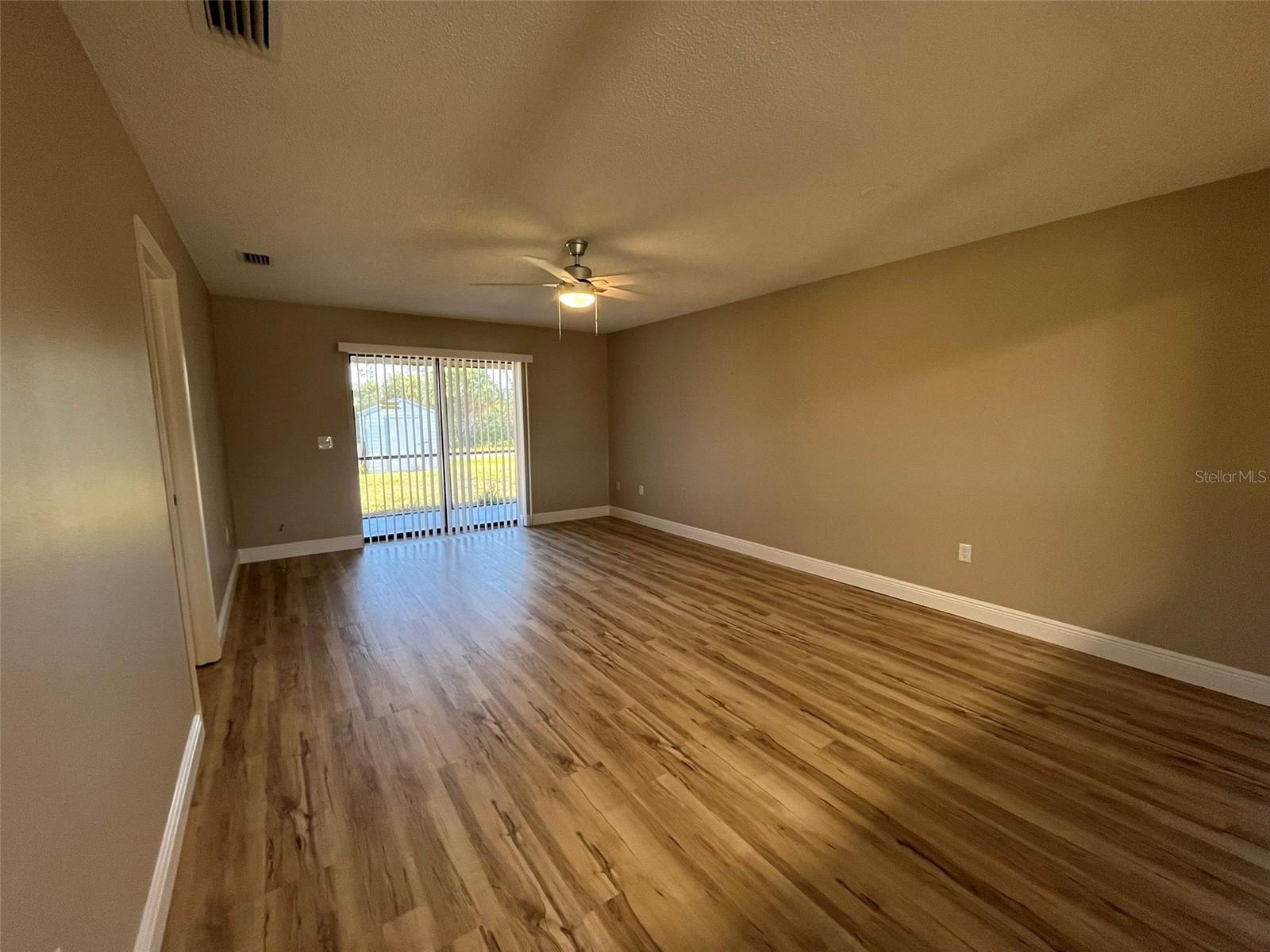 11050 Pendleton Avenue, FL
