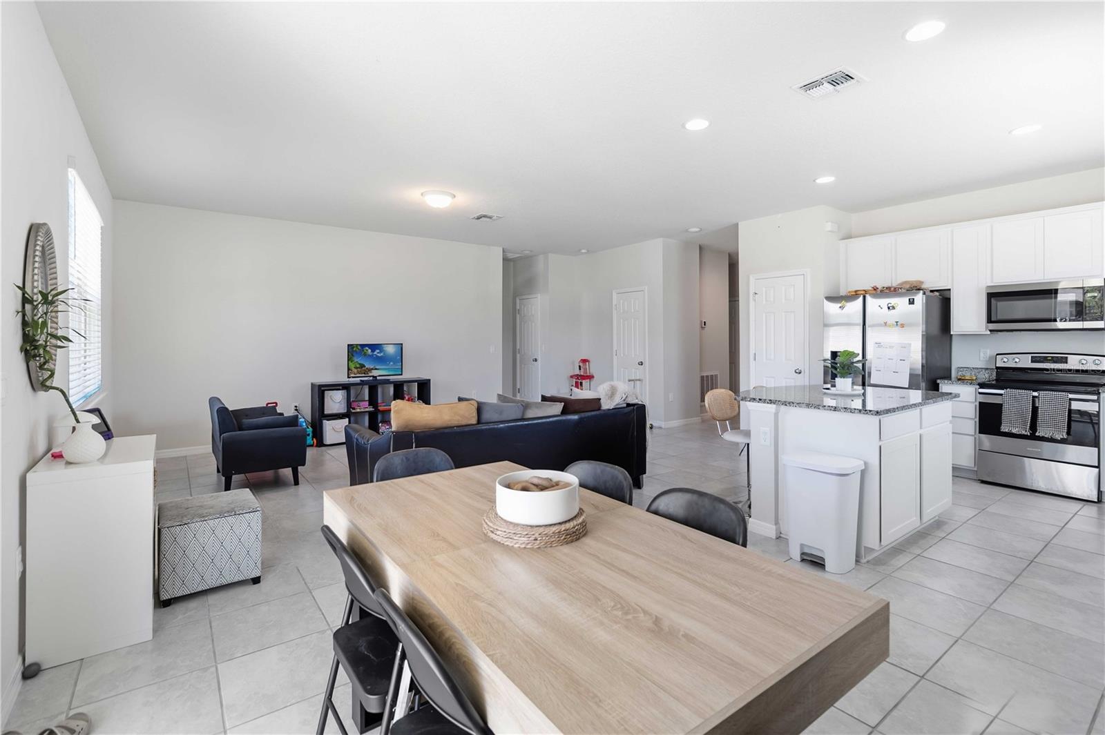 17241 Goldcrest Loop, FL