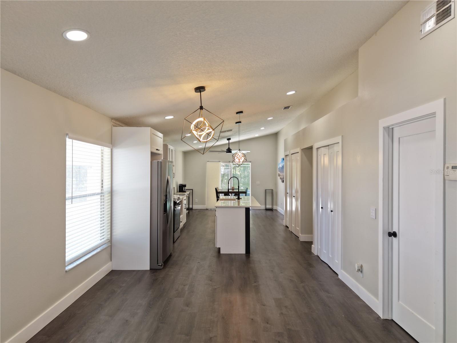 3103 Bellingham Drive, FL