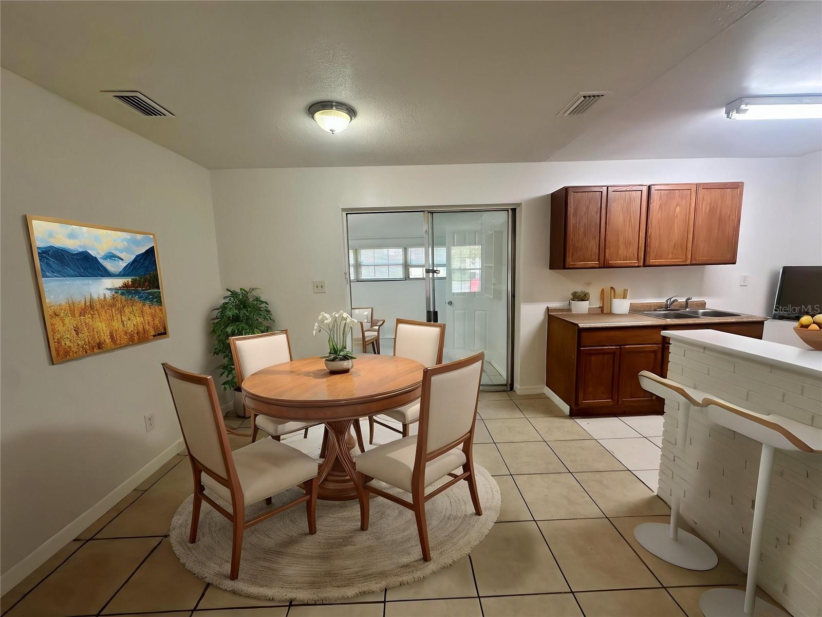 4072 Kirkland Boulevard, FL