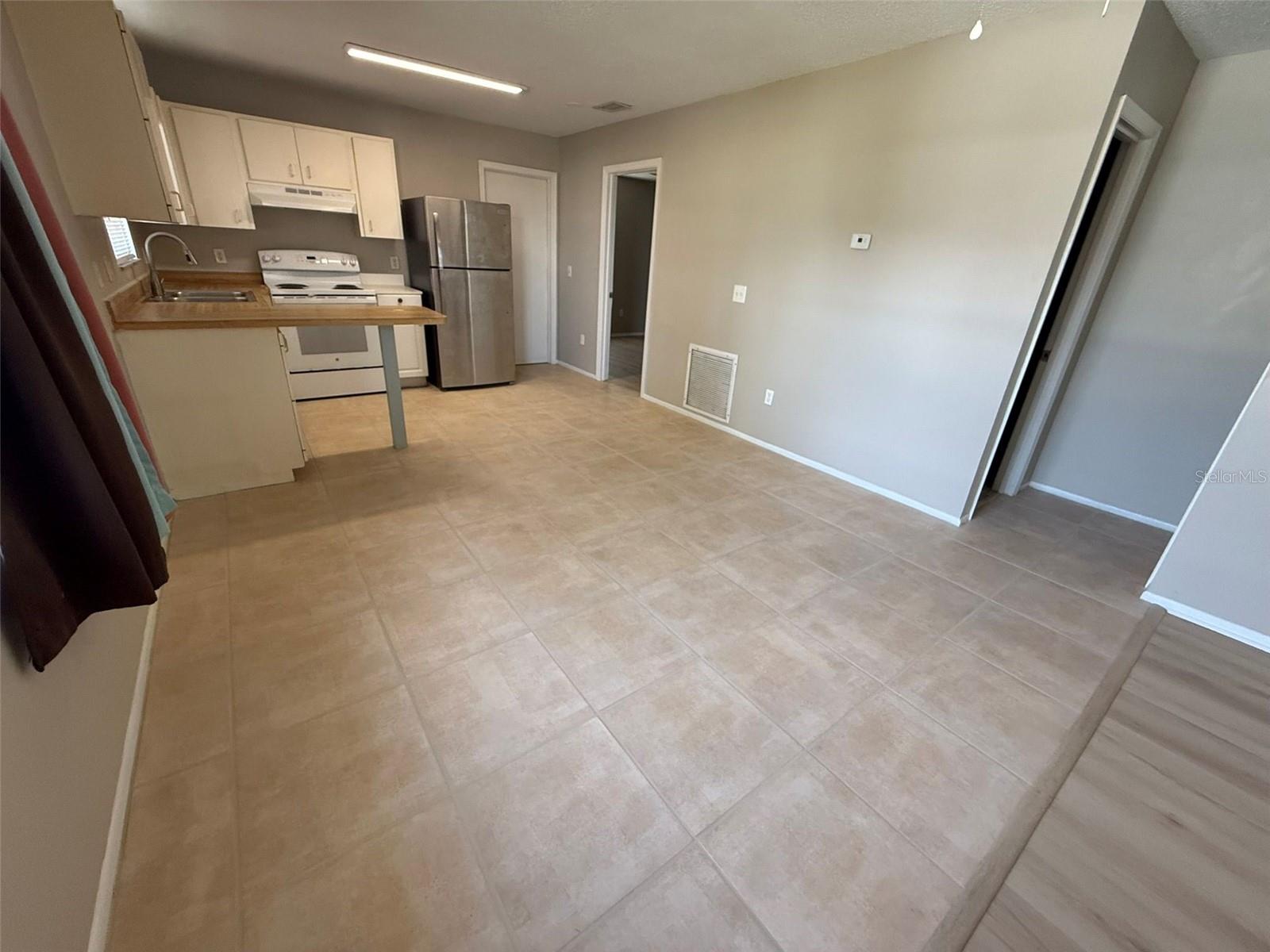 11081 Pendleton Avenue, FL