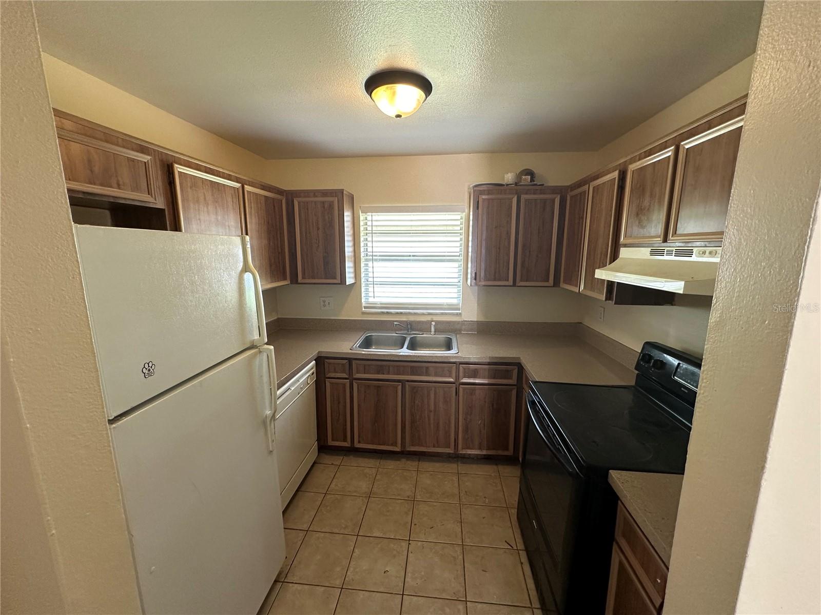 1820 Bonneville, FL
