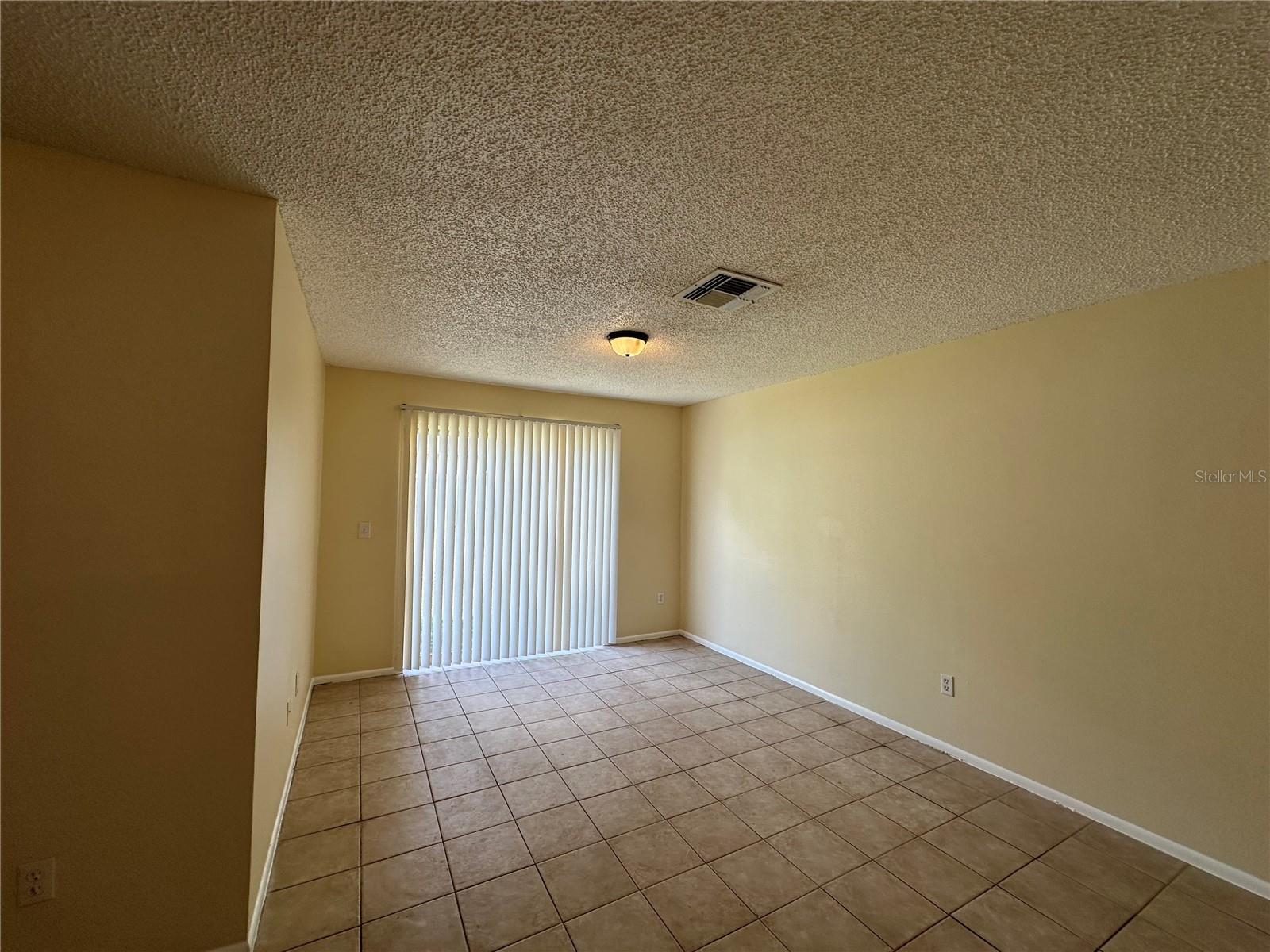 1820 Bonneville, FL
