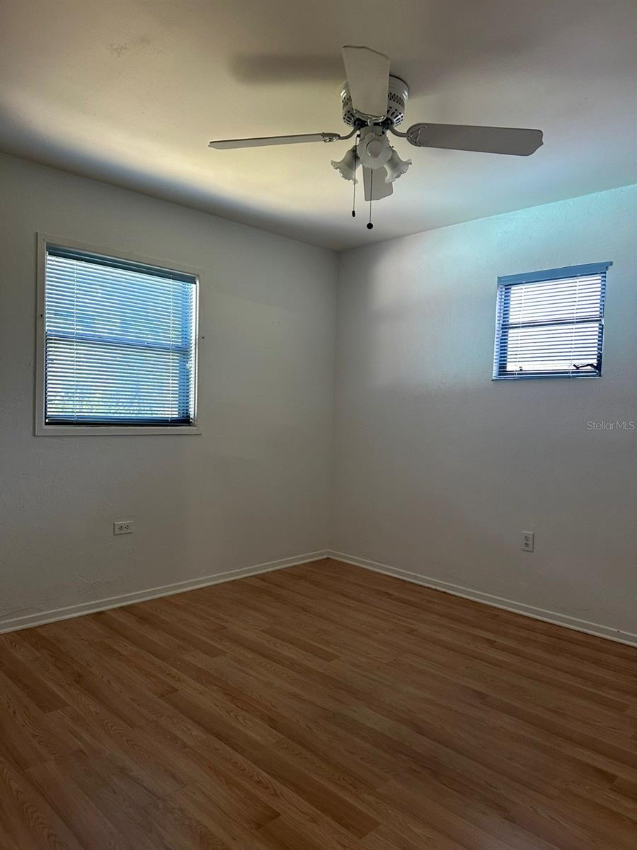 2574 Hawthorne Street, FL
