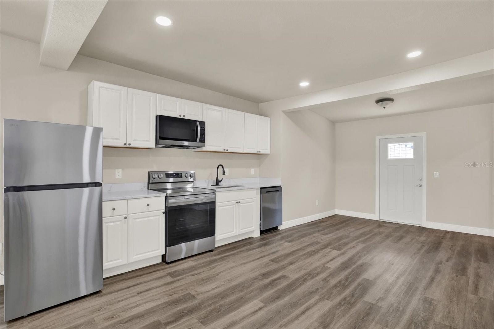 1621 7th Avenue, FL