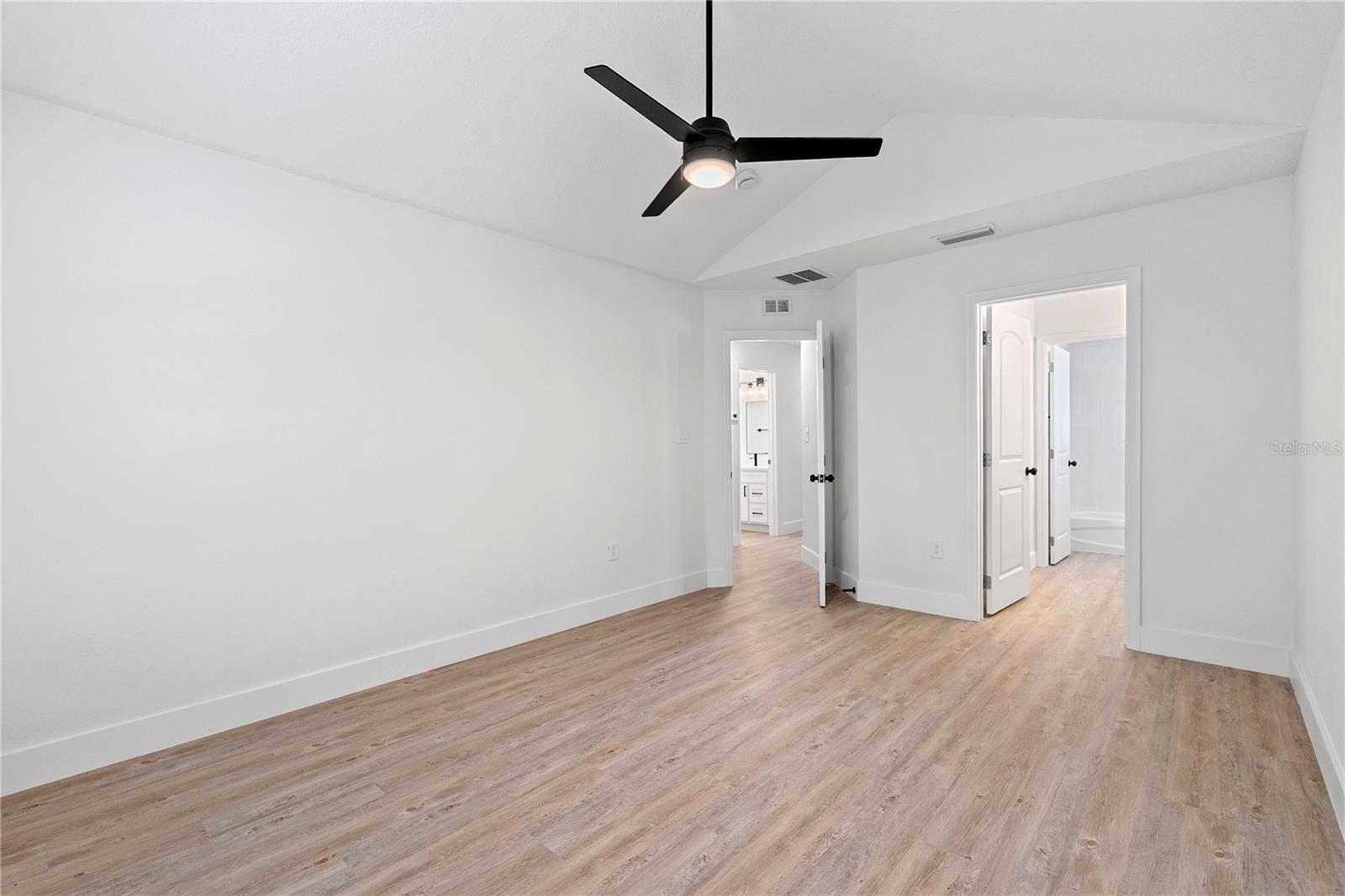 1811 Baxter Avenue, FL