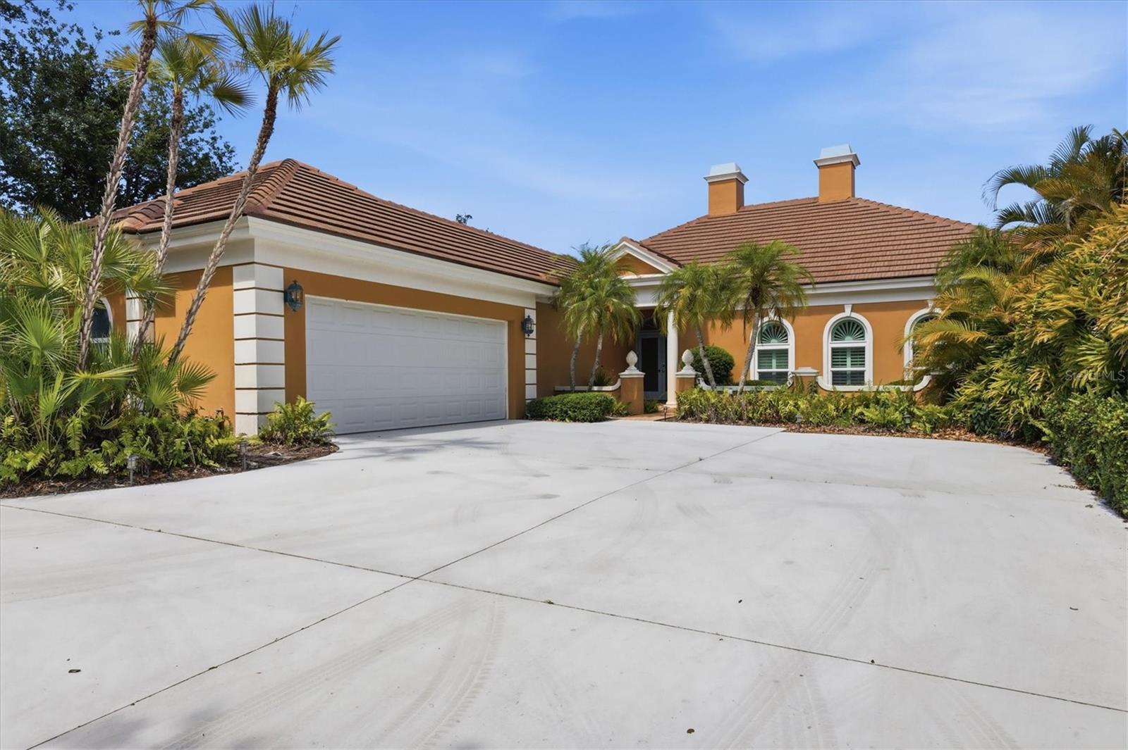 84 Cayman Isles Boulevard, FL