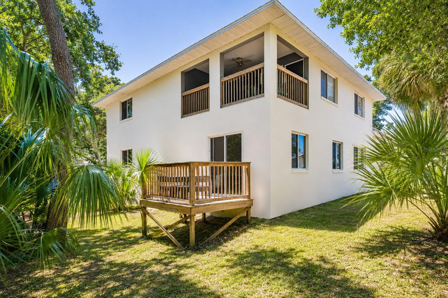 601 2nd Avenue, FL
